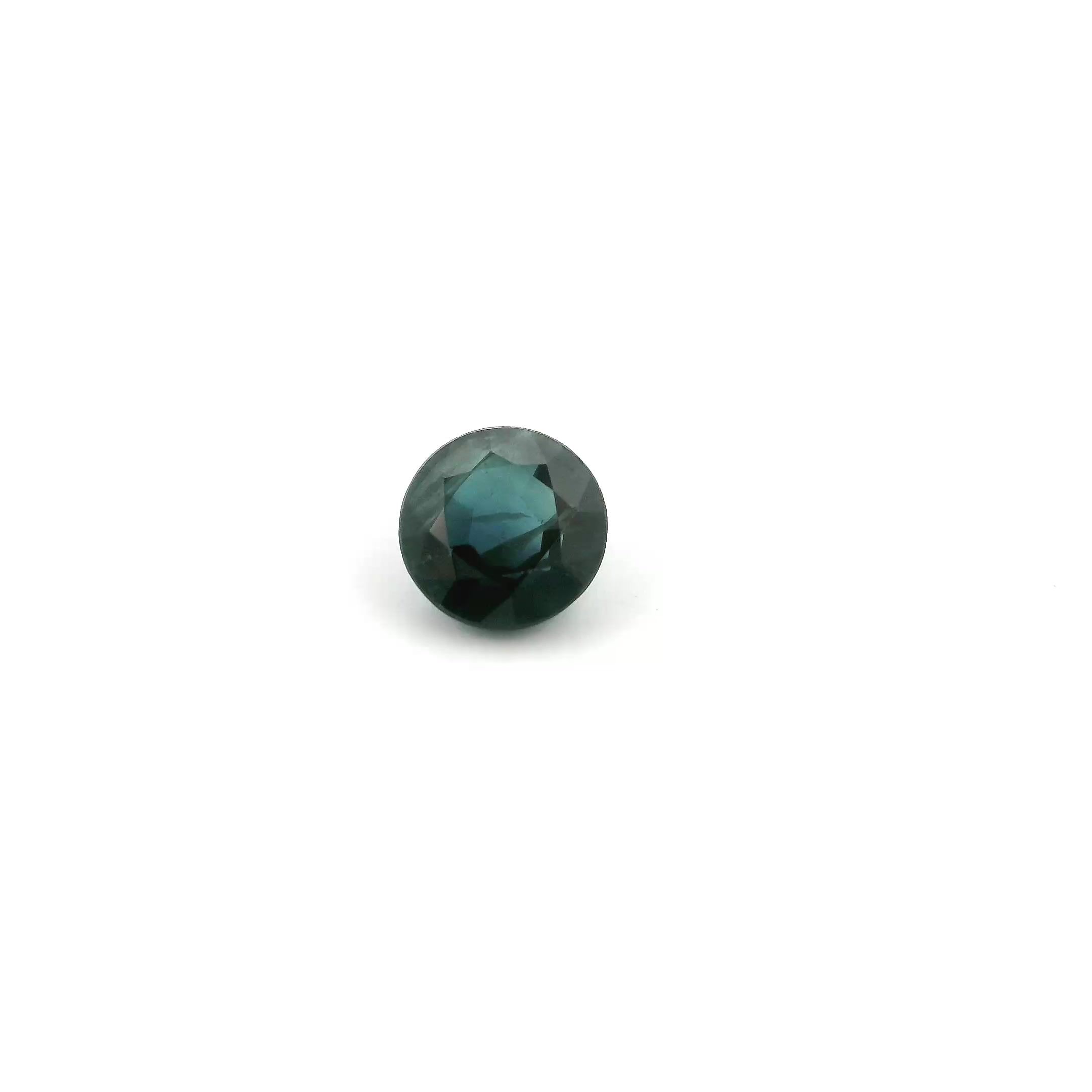 0.61 ct Round Blue Natural Sapphire