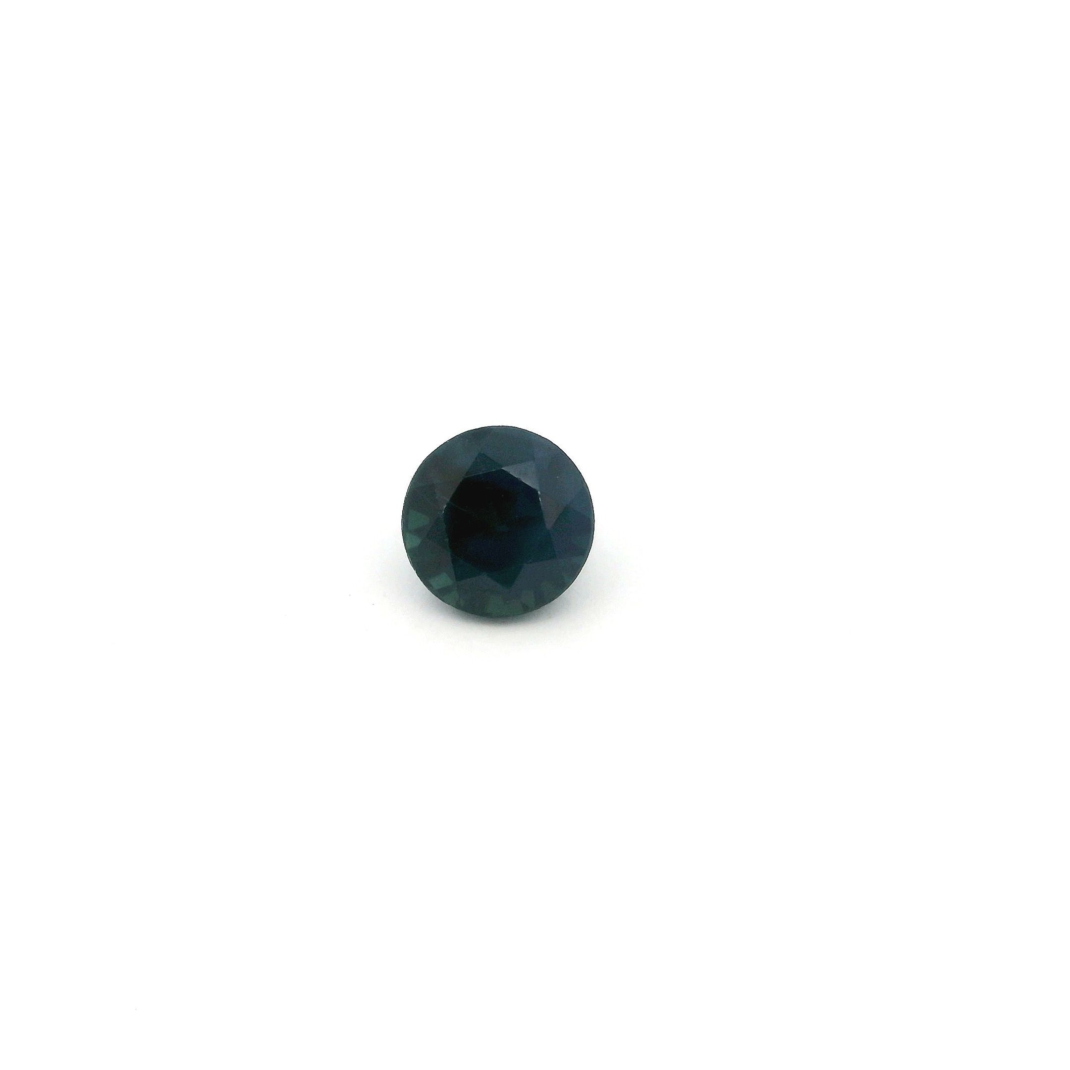 0.62 ct Round Blue Natural Sapphire