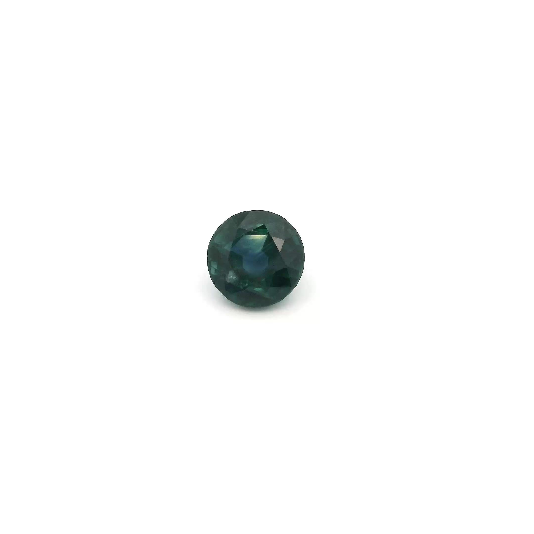 0.57 ct Round Blue Natural Sapphire