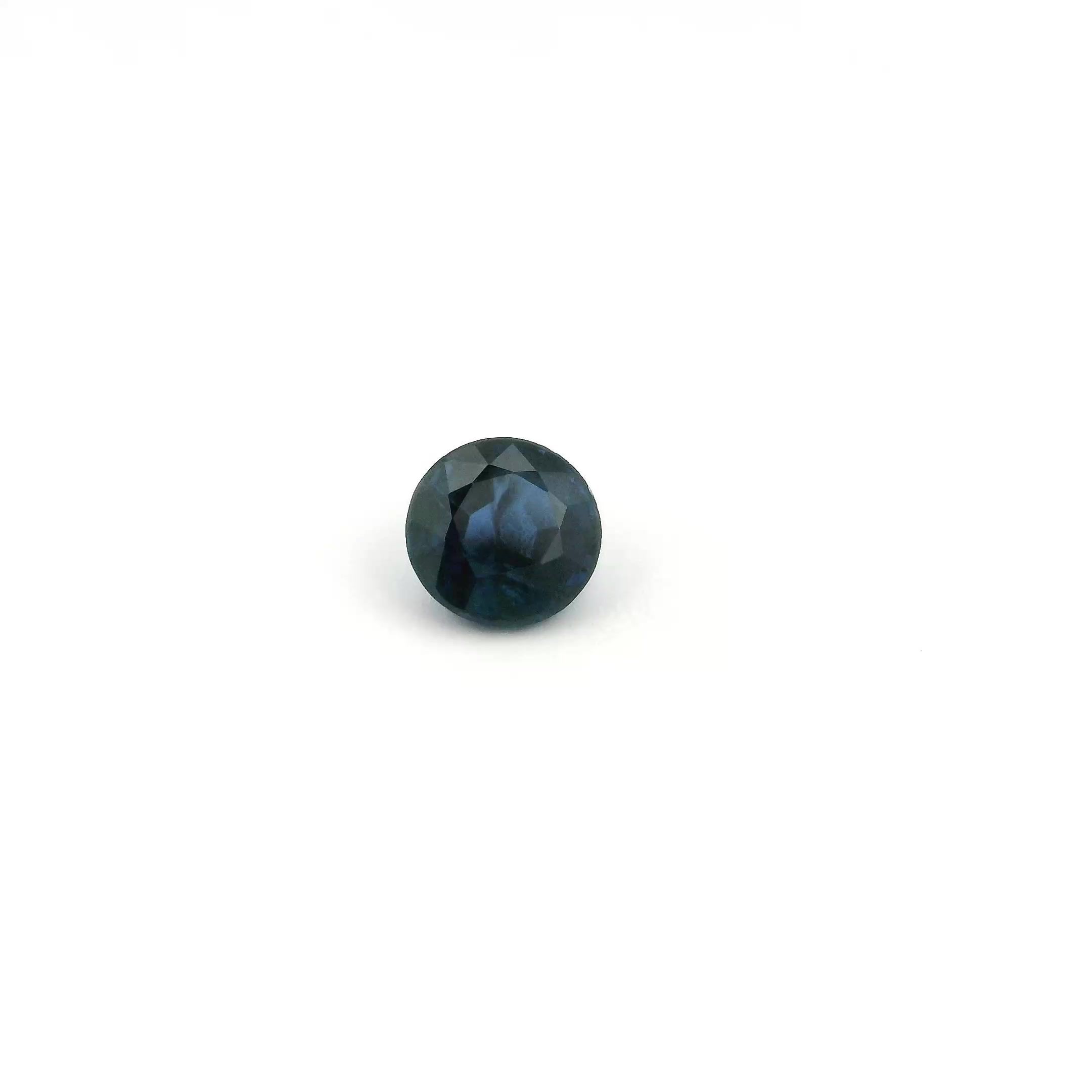 0.49 ct Round Blue Natural Sapphire