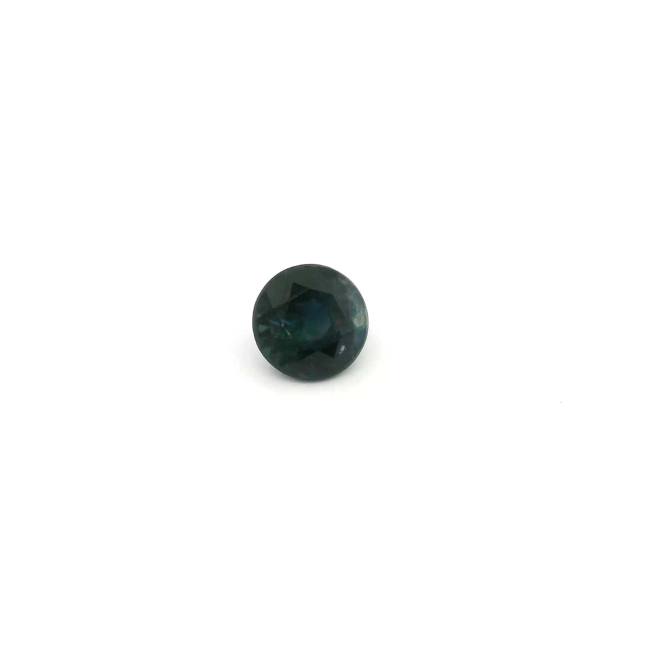 0.56 ct Round Blue Natural Sapphire