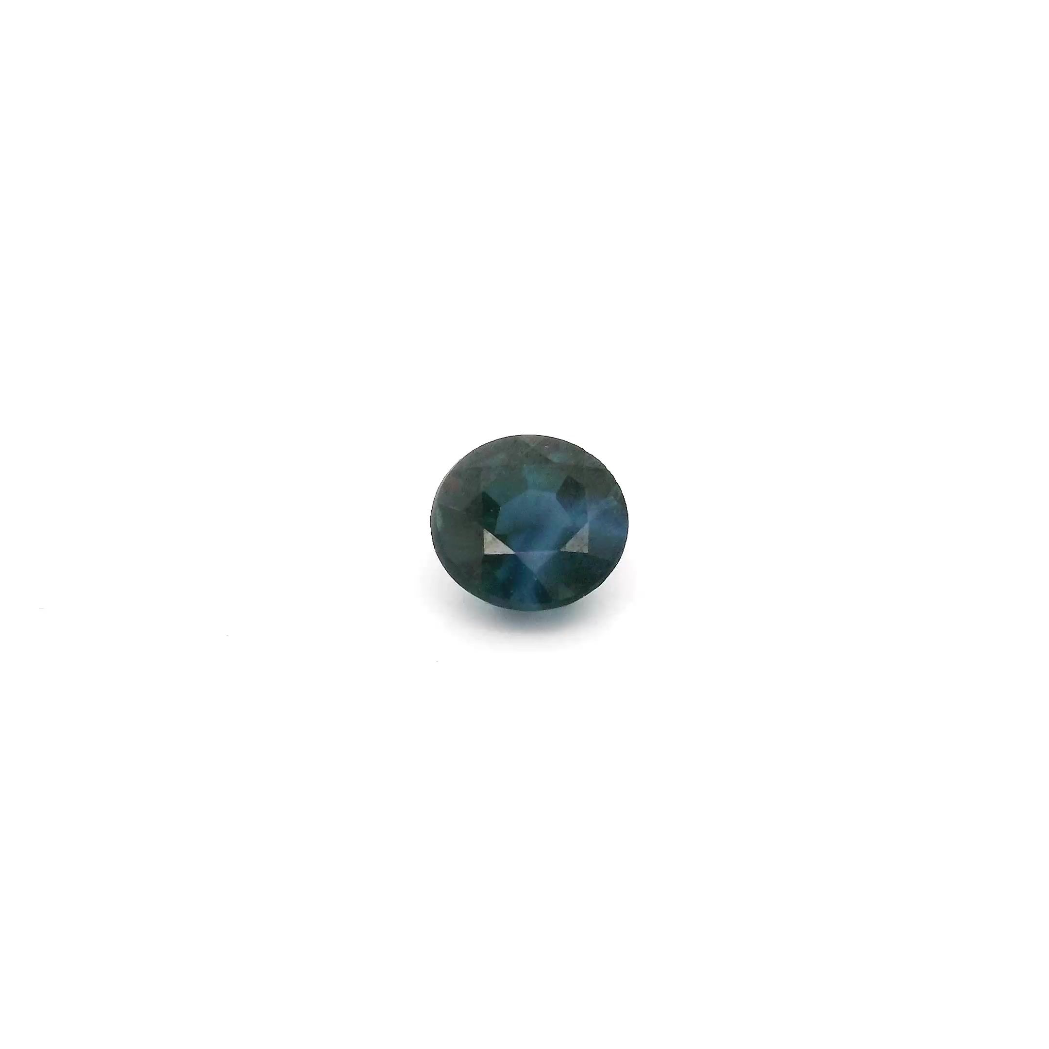 0.52 ct Round Blue Natural Sapphire