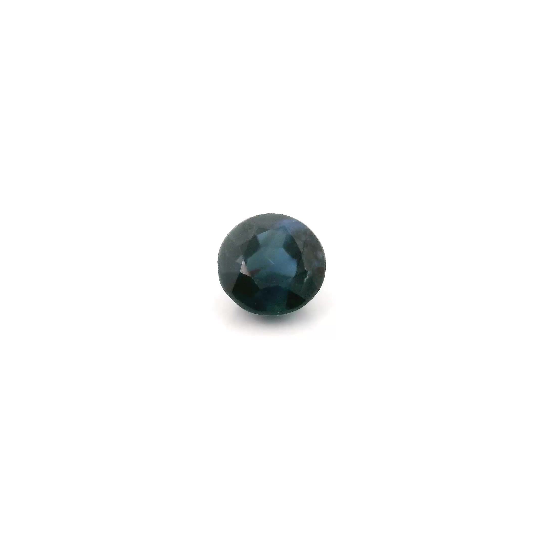 0.63 ct Round Blue Natural Sapphire