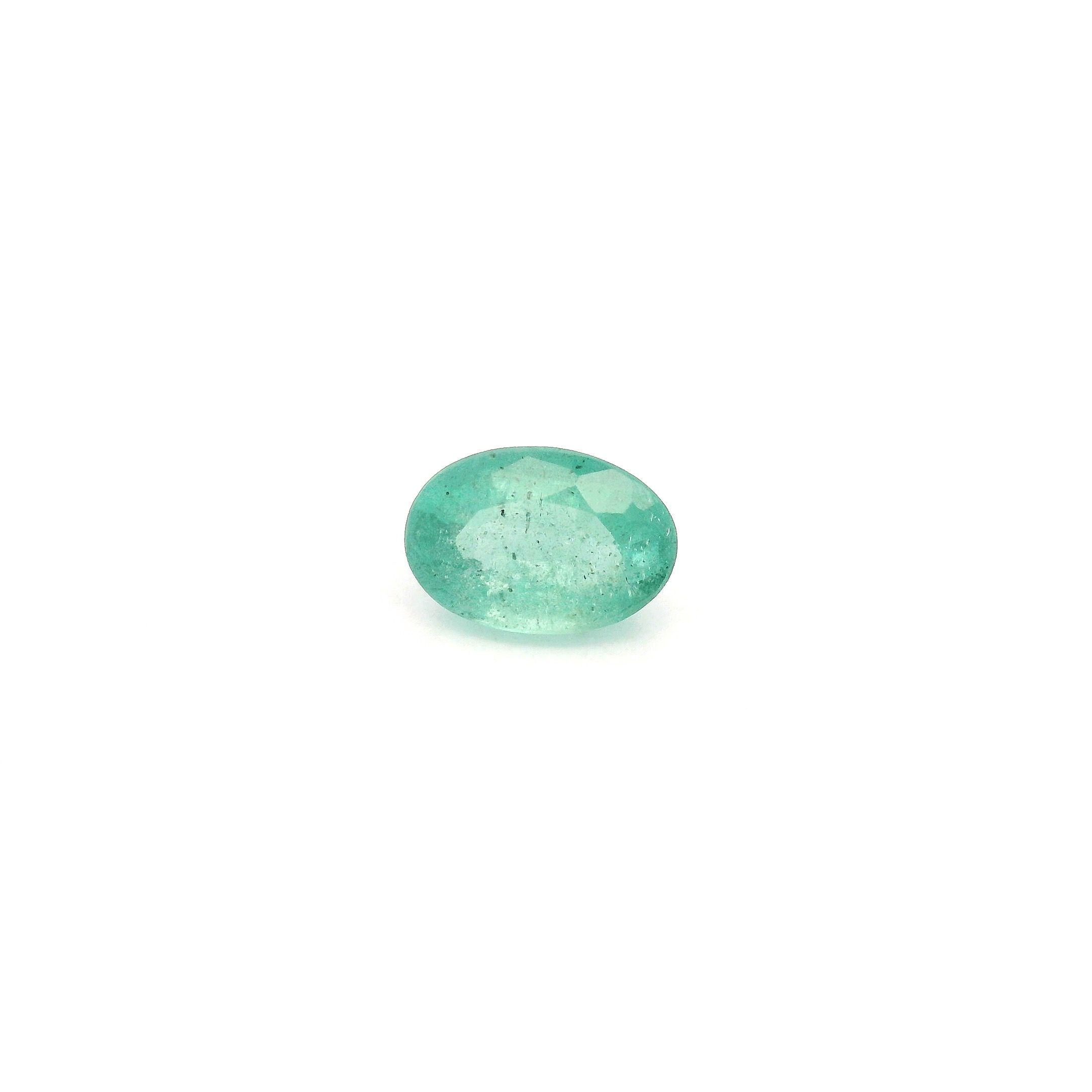 0.55 ct Oval Green Natural Emerald