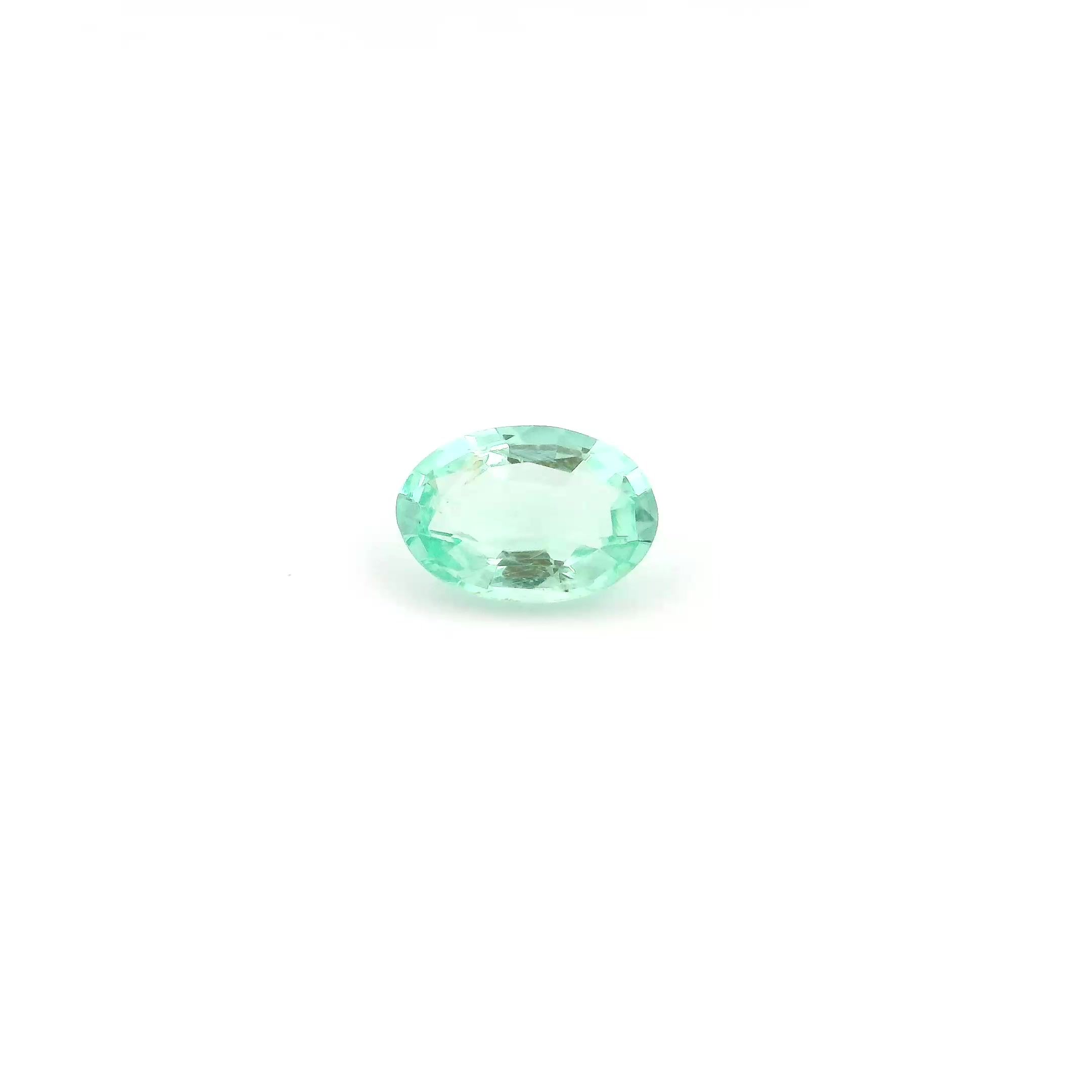 0.40 ct Oval Green Natural Emerald