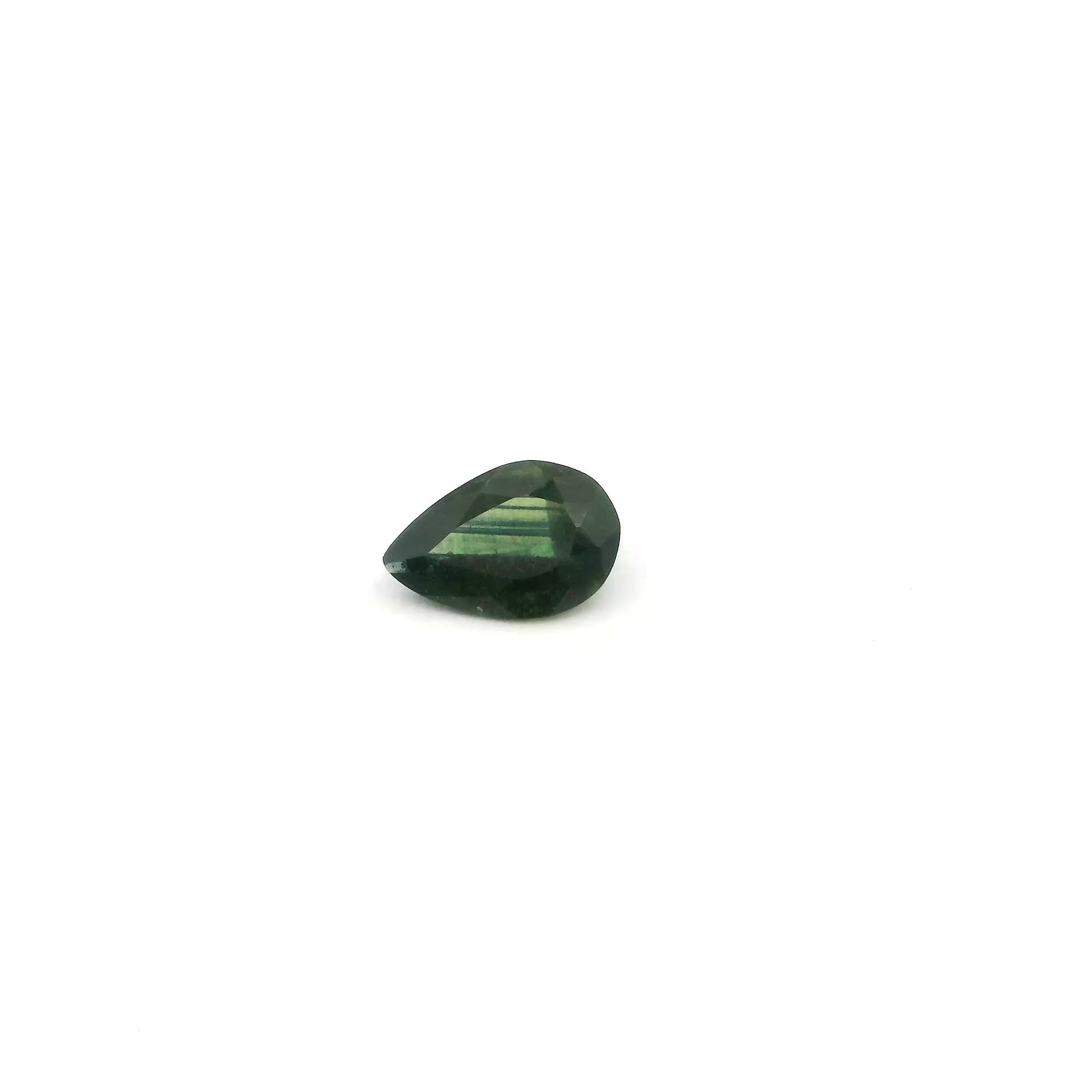 0.41 ct Pear Green Natural Sapphire