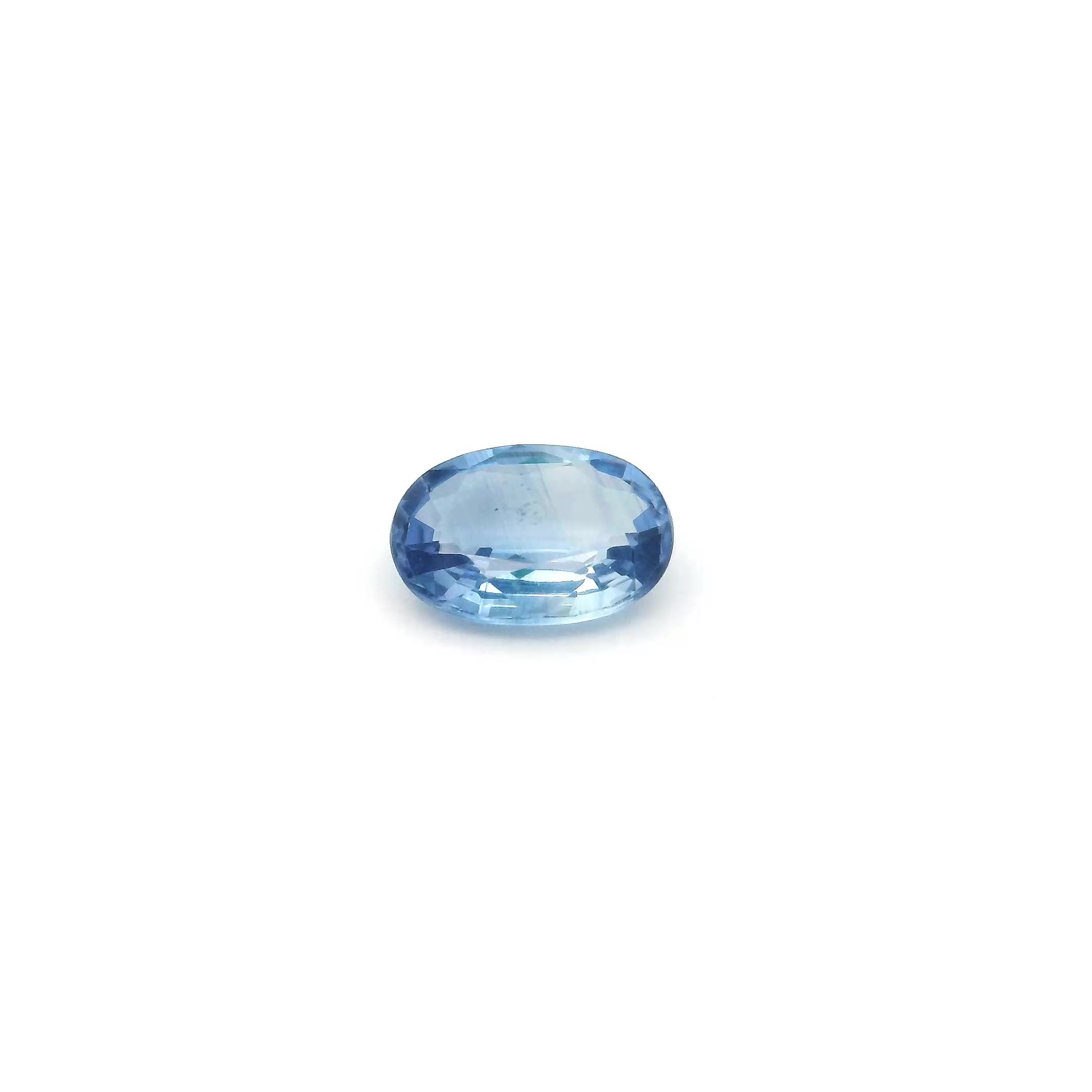 0.86 ct Oval Blue Natural Sapphire