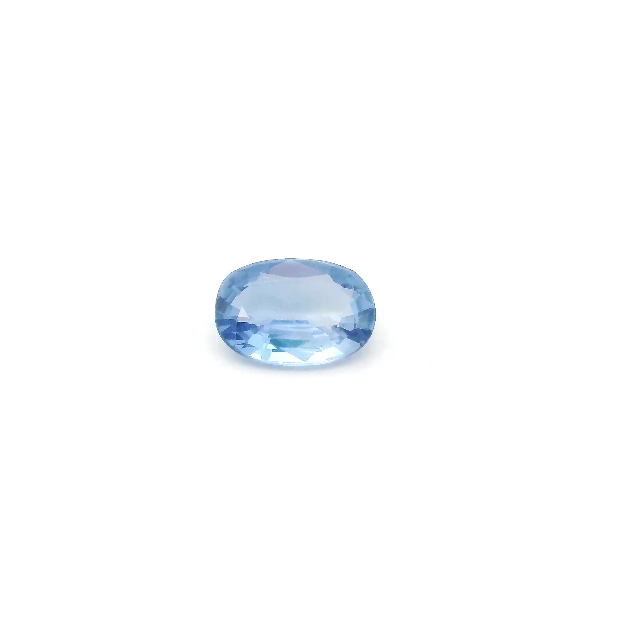 0.72 ct Oval Blue Natural Sapphire