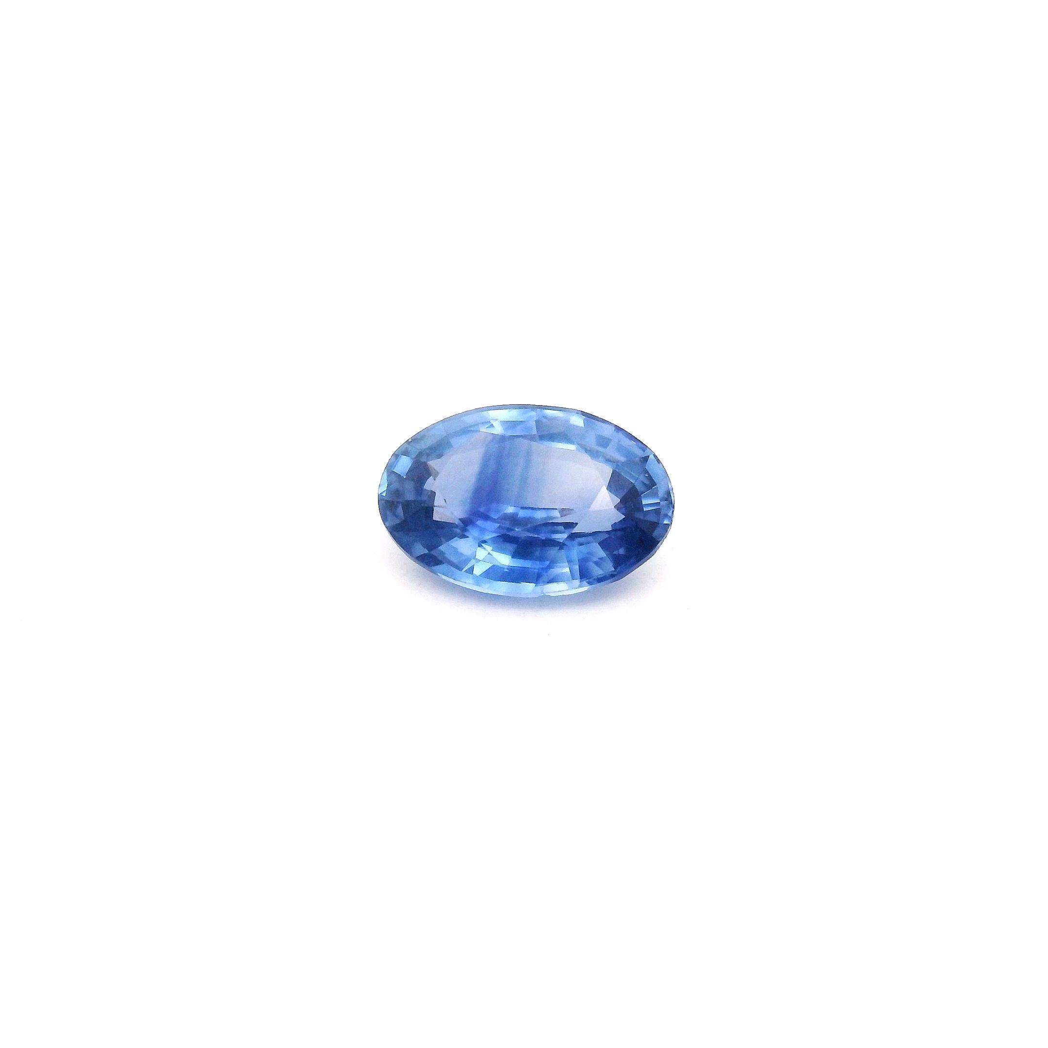 0.90 ct Oval Blue Natural Sapphire