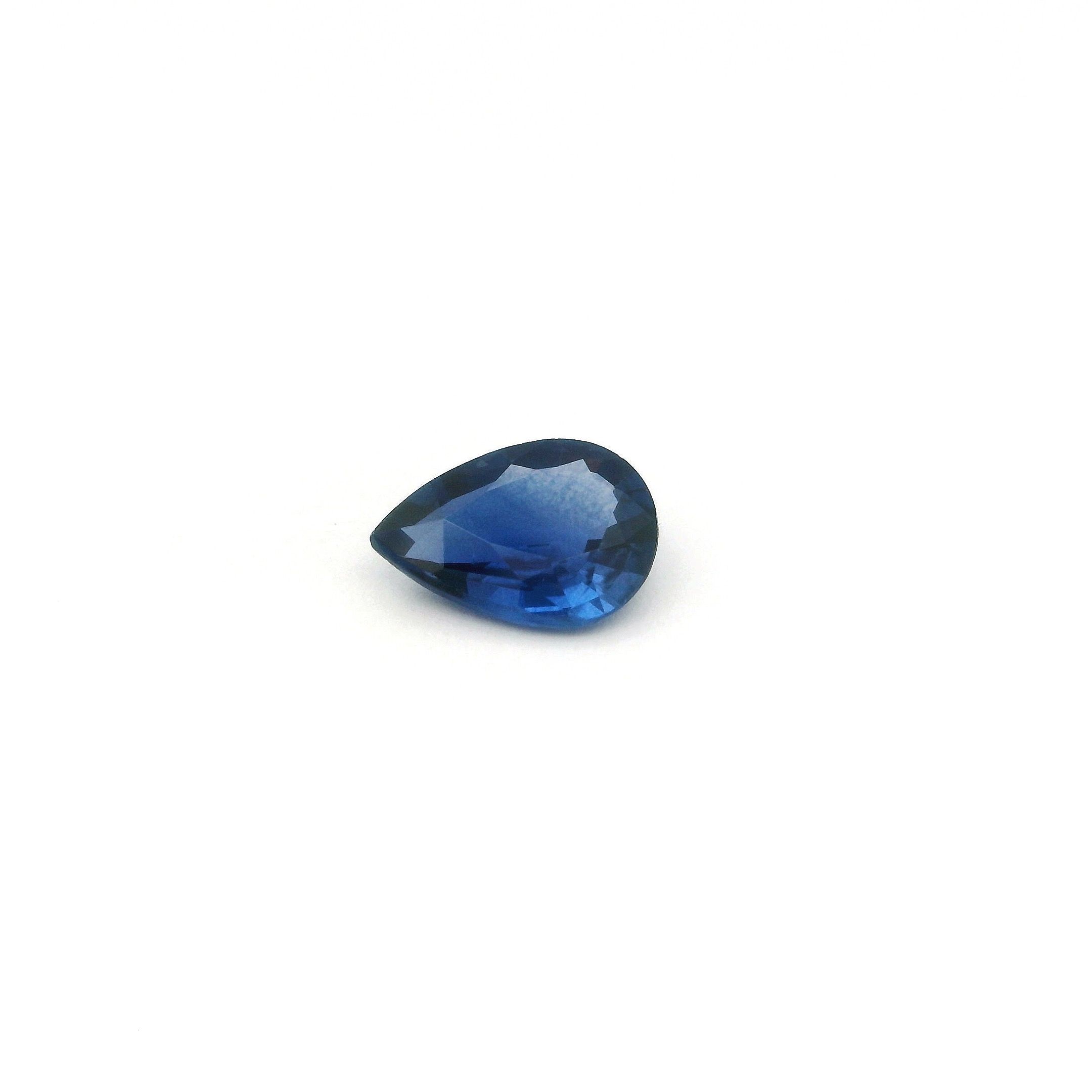 0.66 ct Pear Blue Natural Sapphire