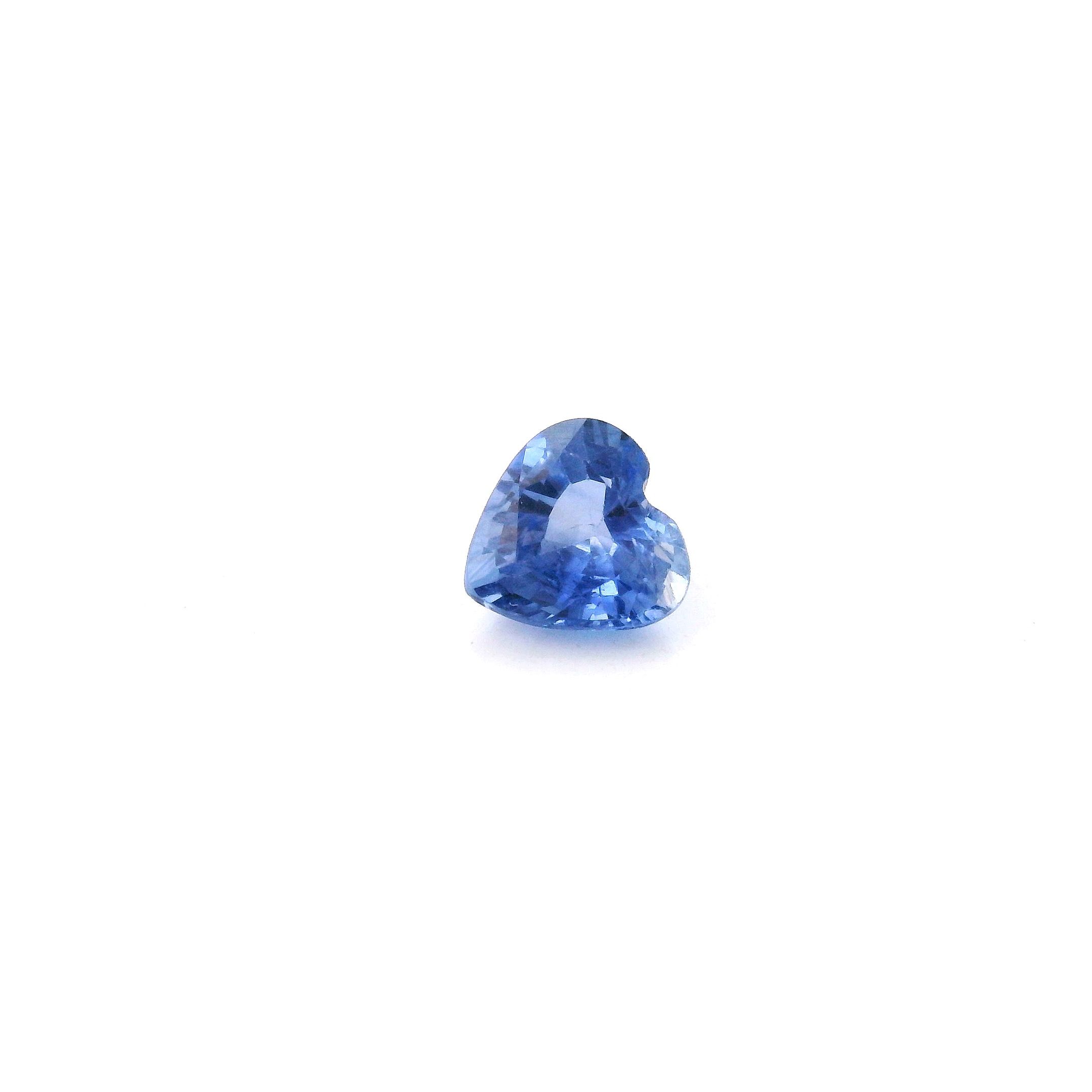0.60 ct Heart Blue Natural Sapphire