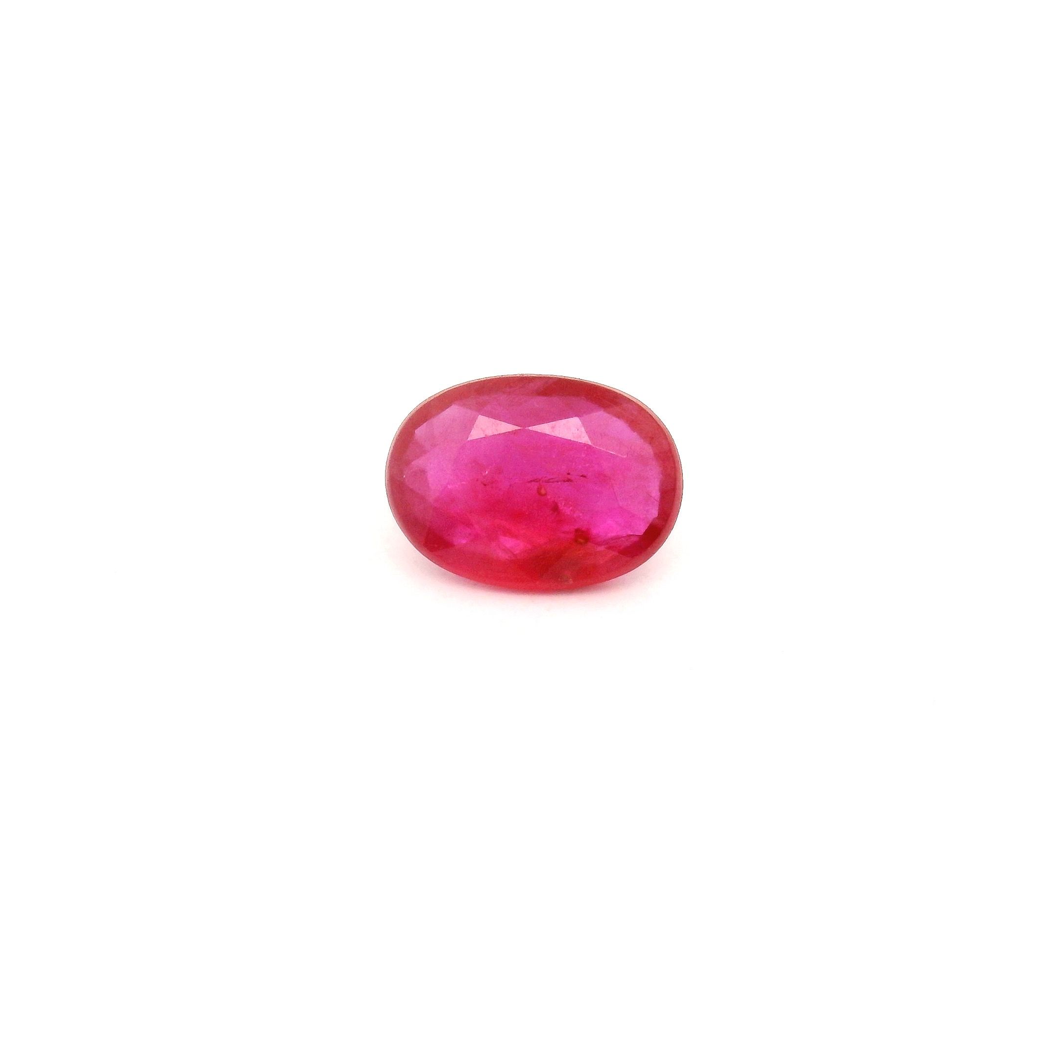 0.84 ct Oval Red Natural Ruby