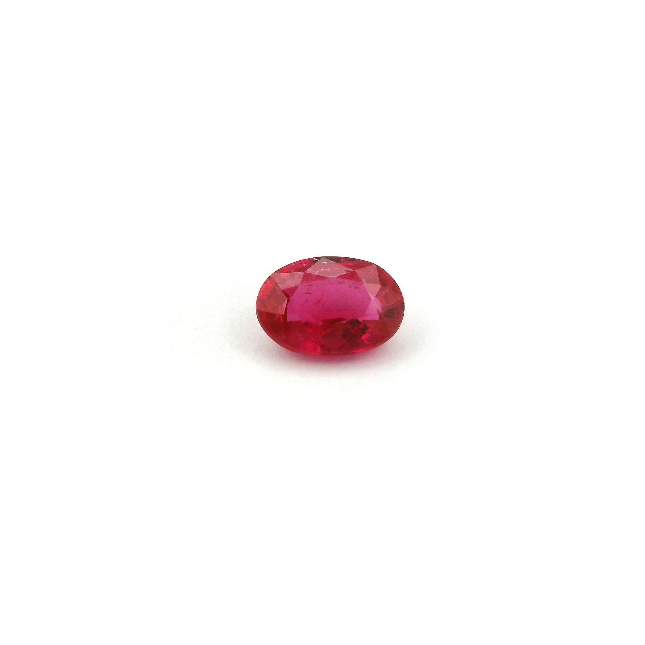 0.59 ct Oval Red Natural Ruby