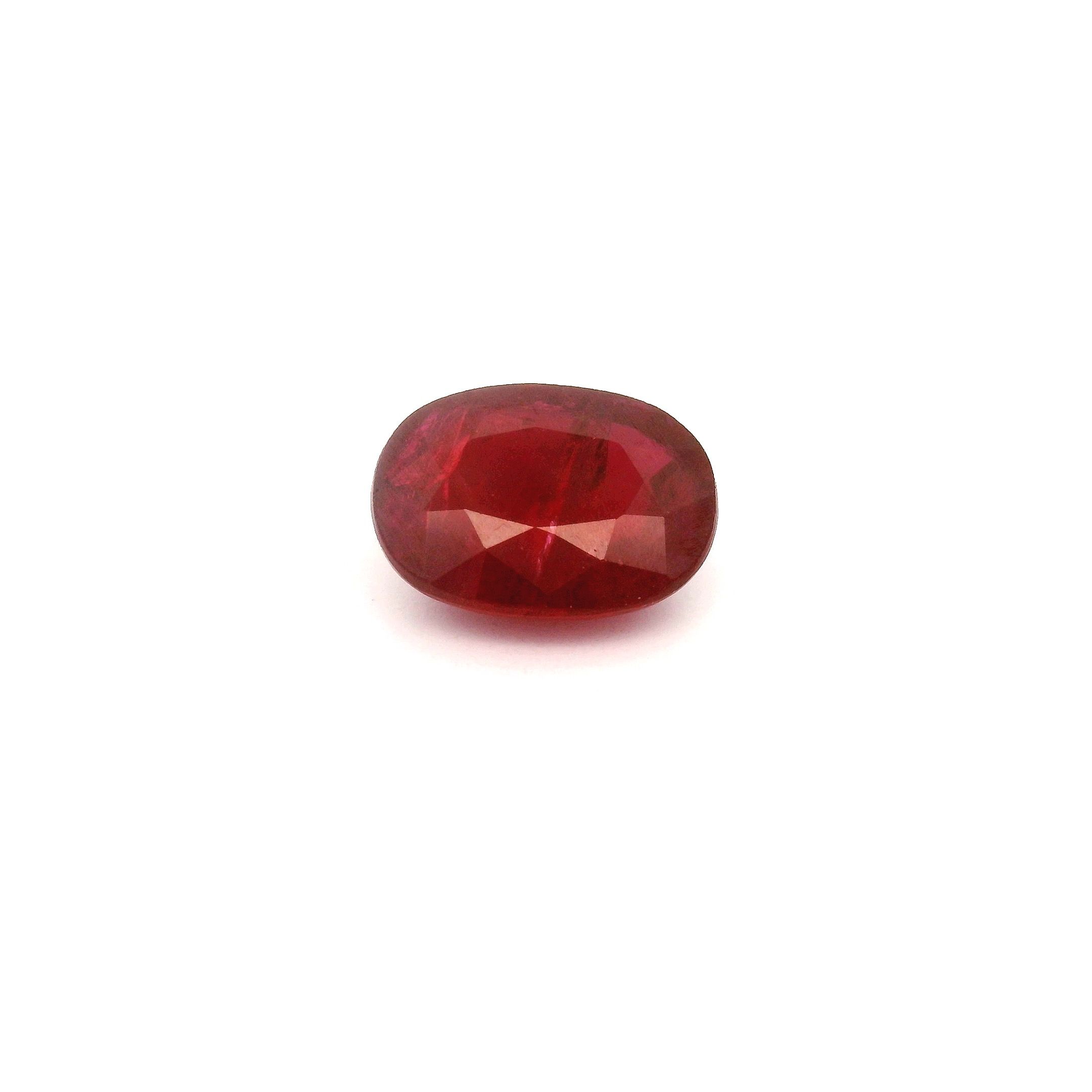 1.56 ct Oval Red Natural Ruby