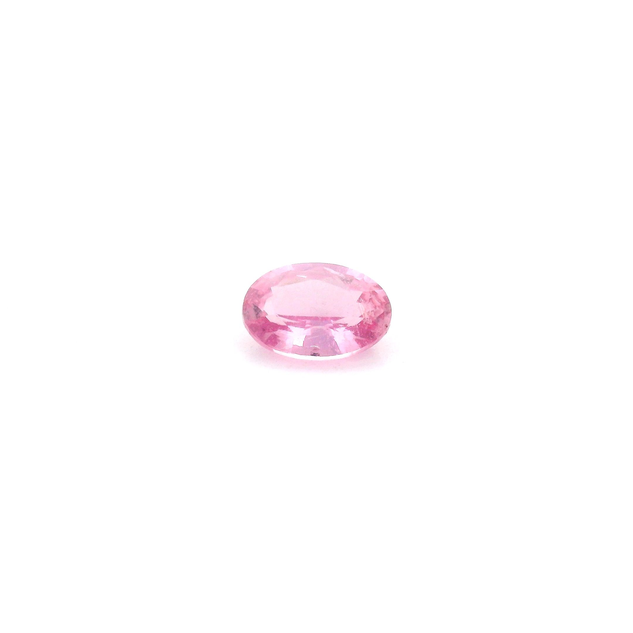 0.54 ct Oval Pink Natural Sapphire