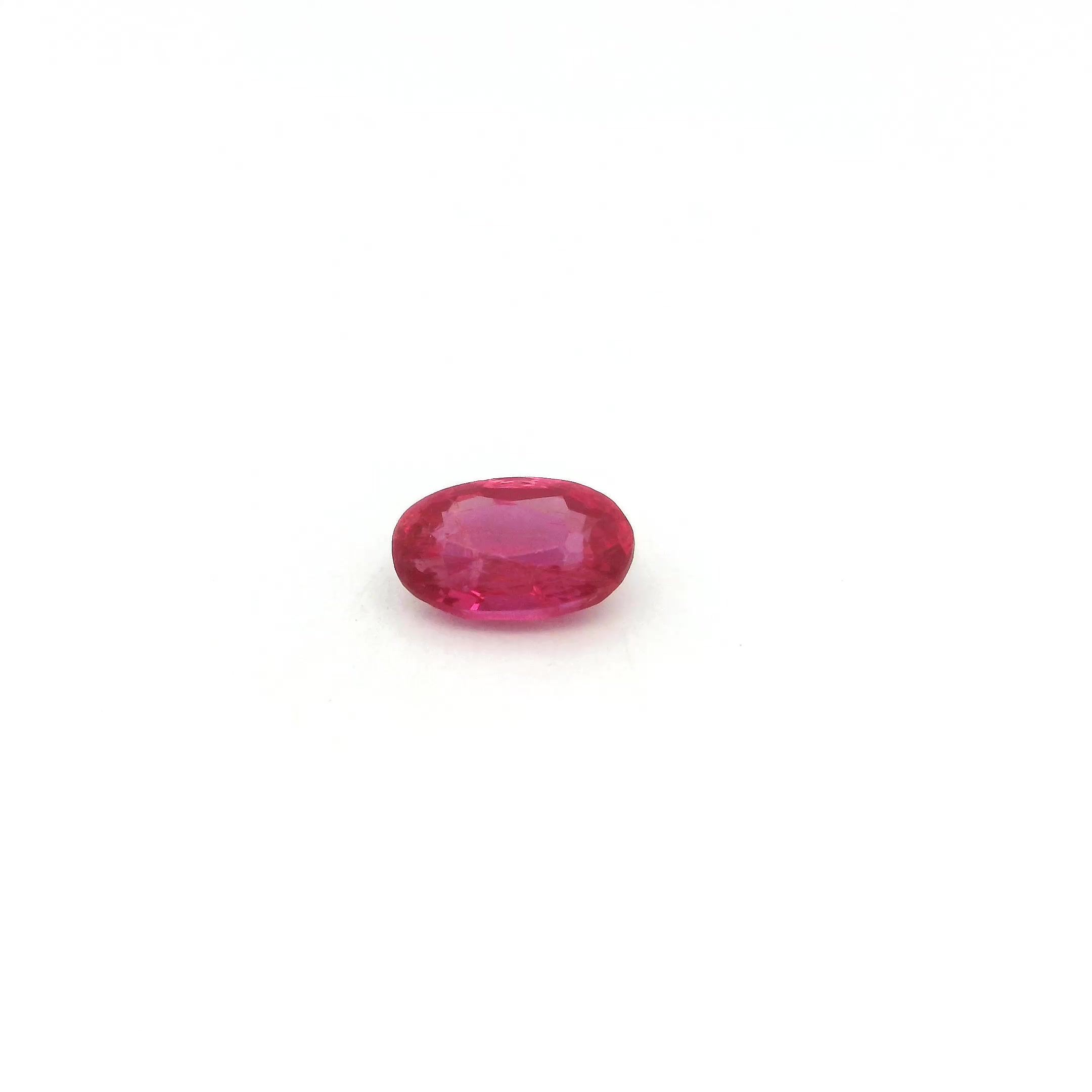 0.52 ct Oval Red Natural Ruby