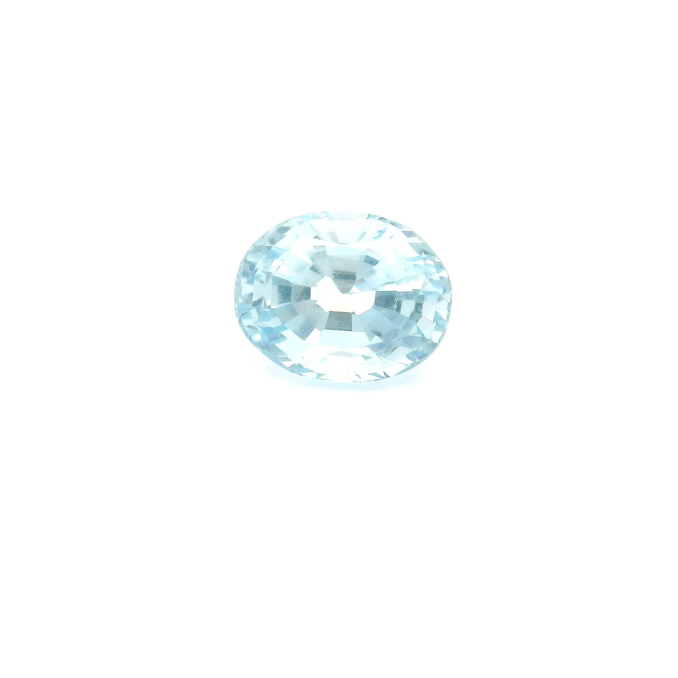 1.50 ct Oval Blue Natural Aquamarine