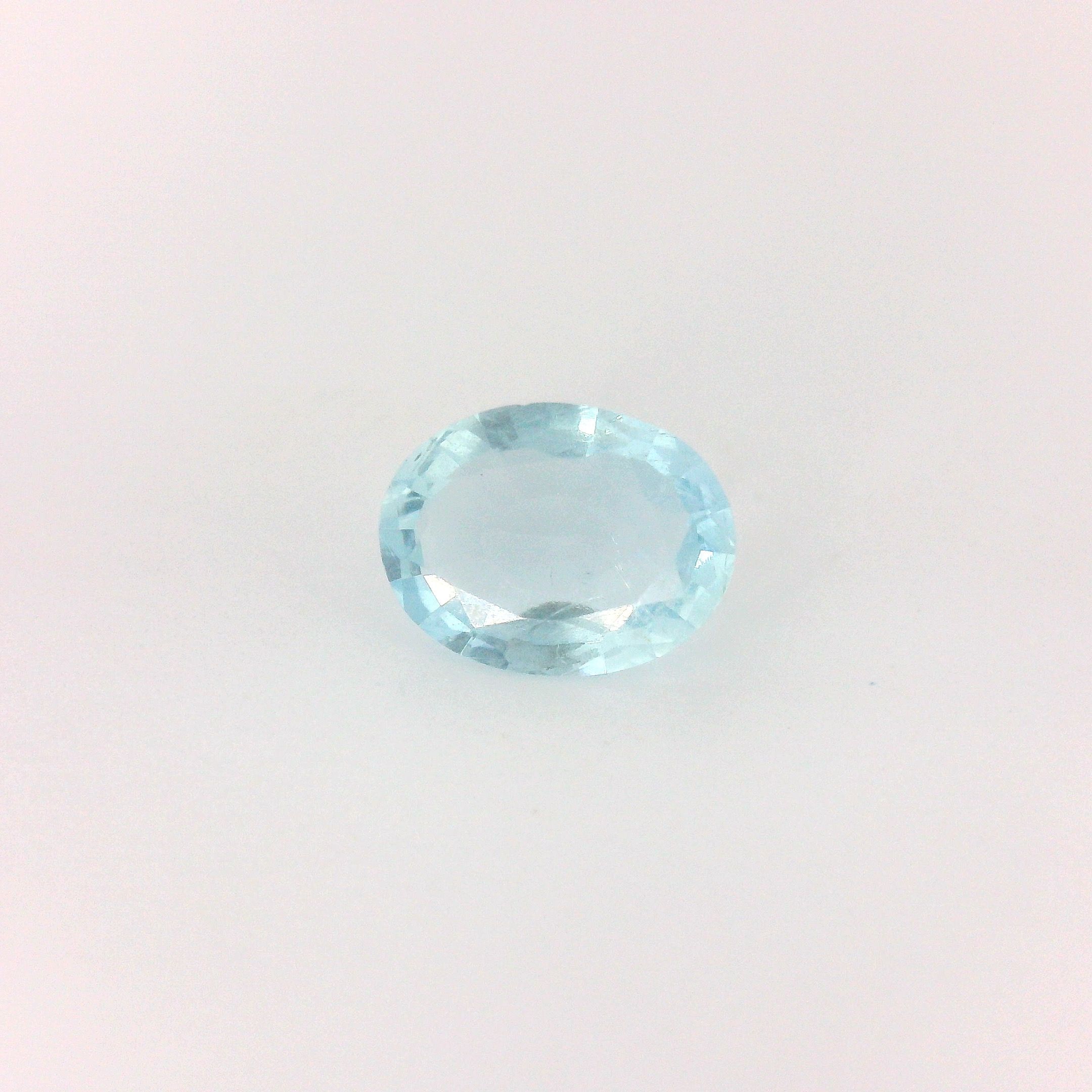 1.03 ct Oval Blue Natural Aquamarine