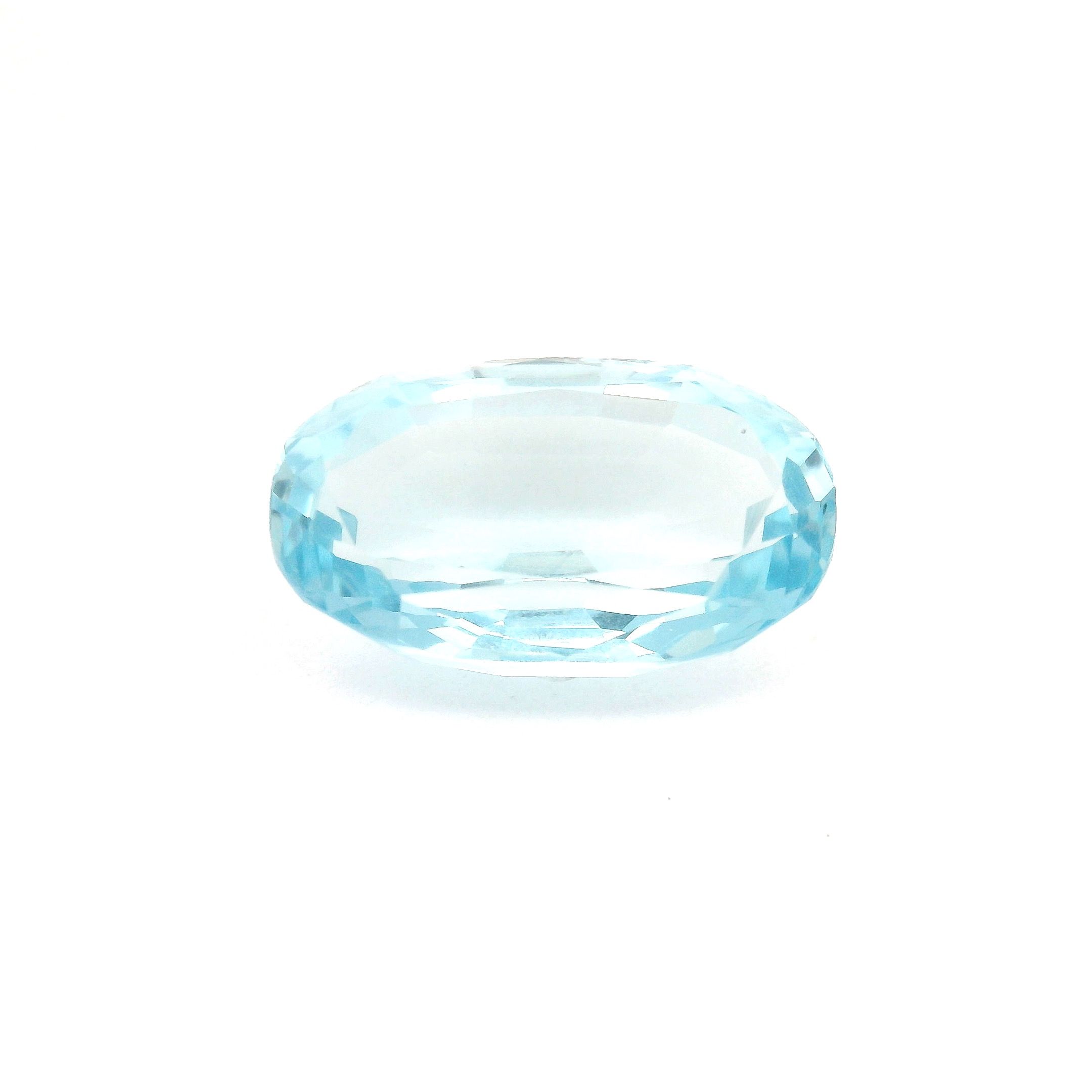 4.07 ct Oval Blue Natural Aquamarine