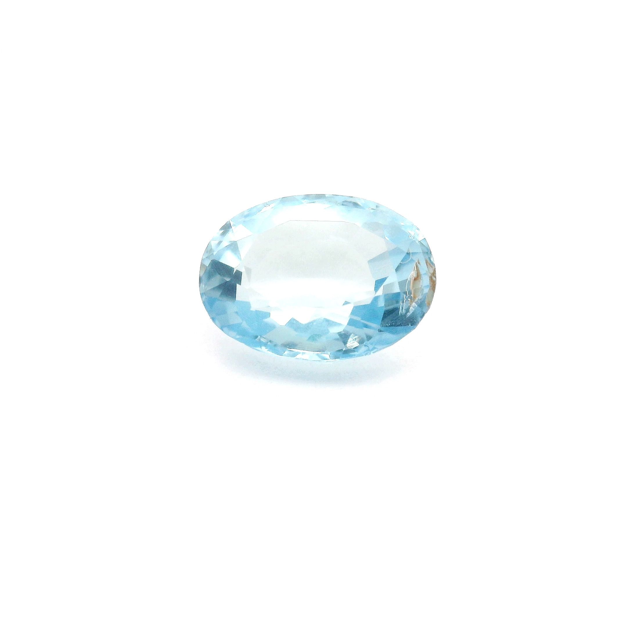 1.93 ct Oval Blue Natural Aquamarine