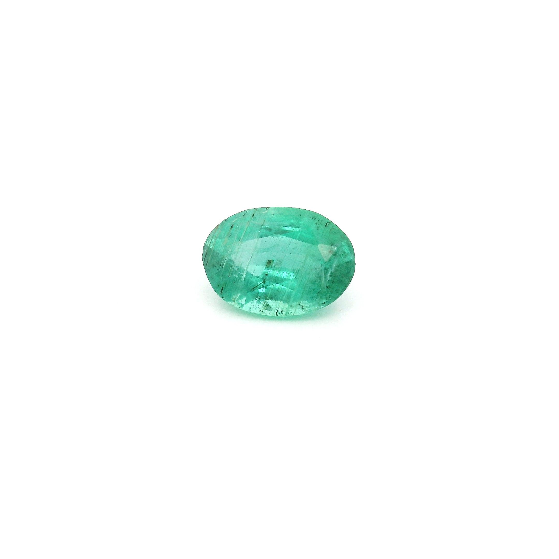 0.69 ct Oval Green Natural Emerald