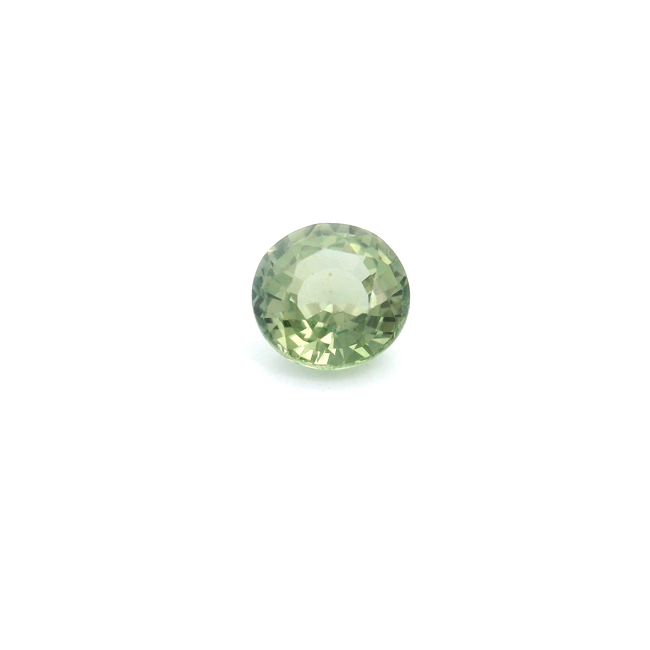 1.08 ct Round Green Natural Sapphire