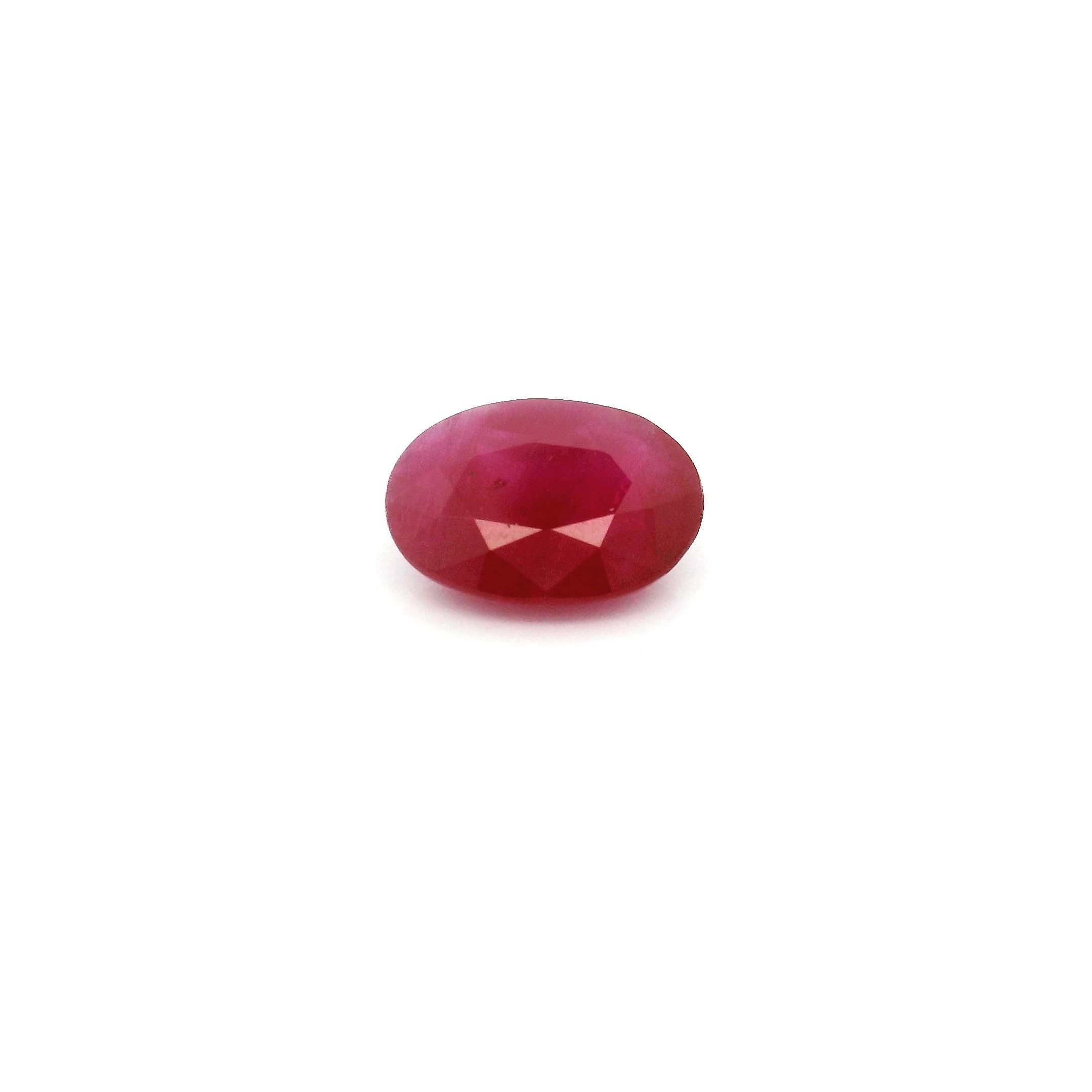 0.99 ct Oval Red Natural Ruby