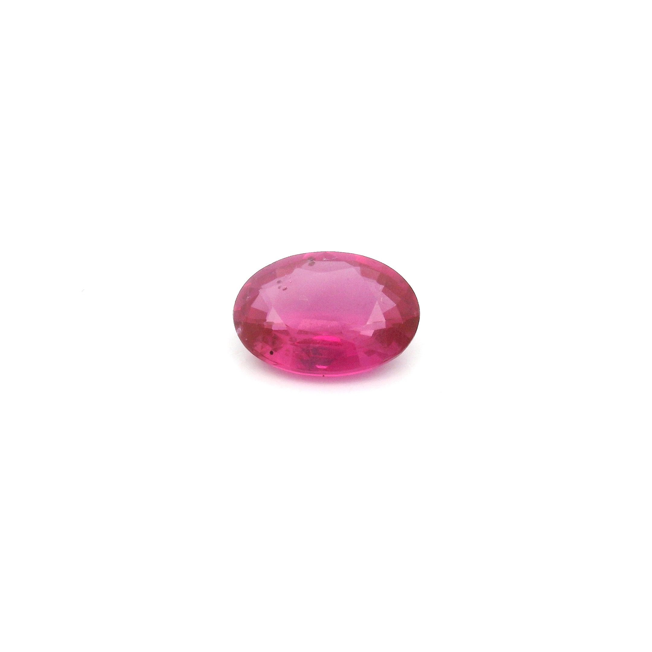 0.95 ct Oval Red Natural Ruby