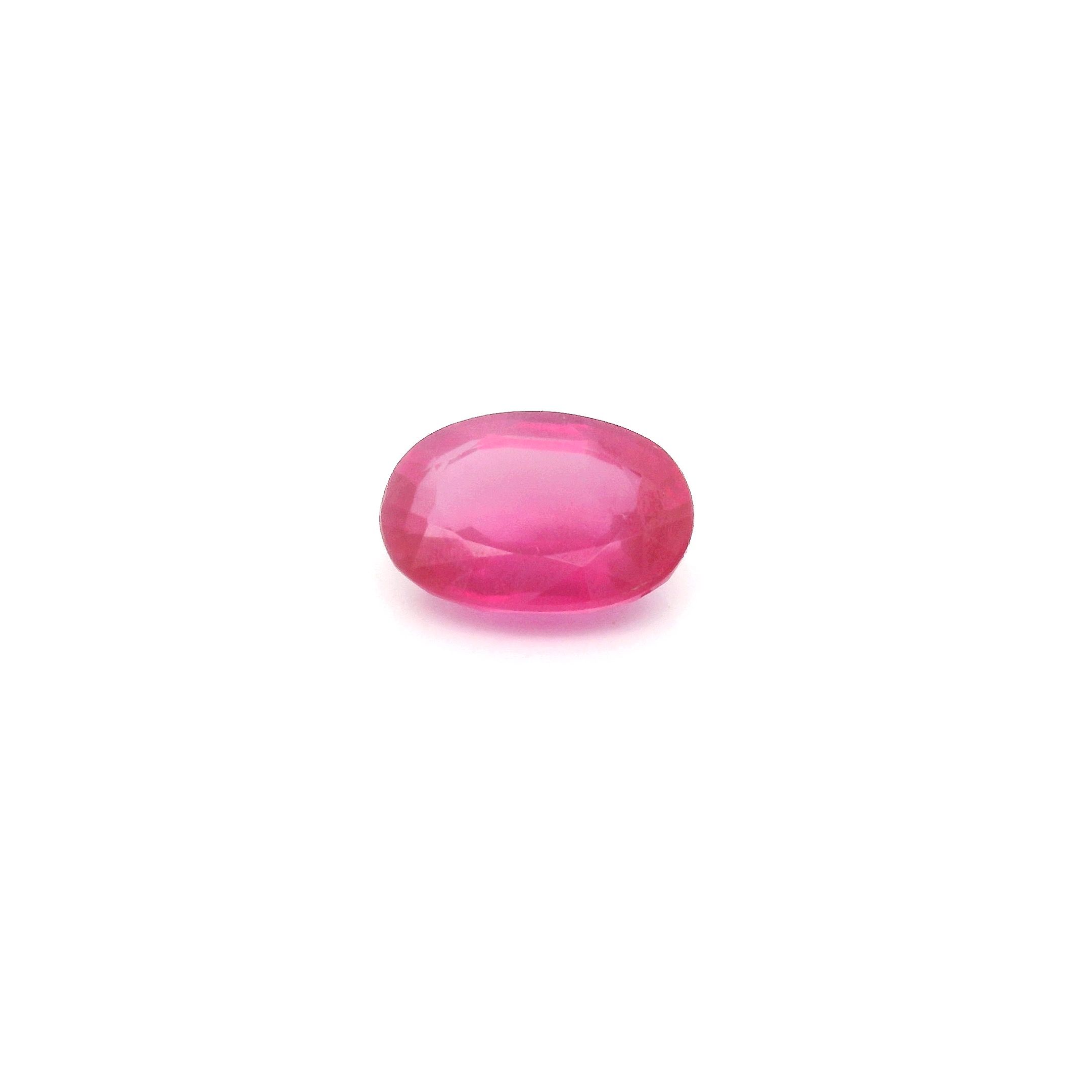 1.06 ct Oval Red Natural Ruby