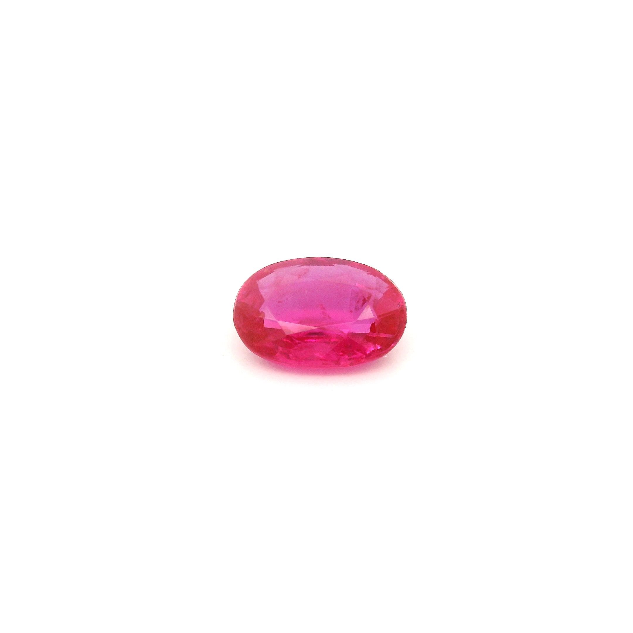 0.86 ct Oval Red Natural Ruby