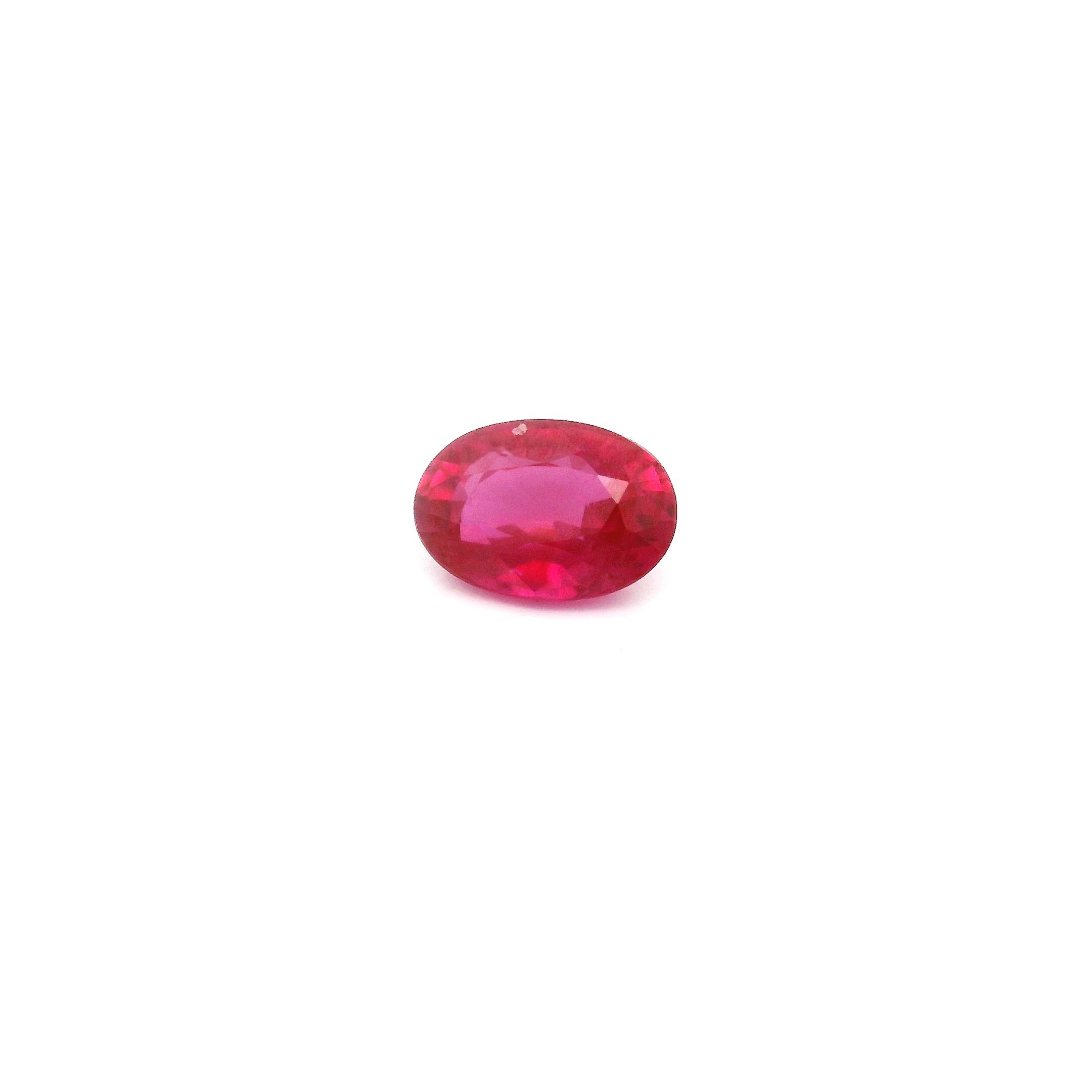 0.65 ct Oval Red Natural Ruby
