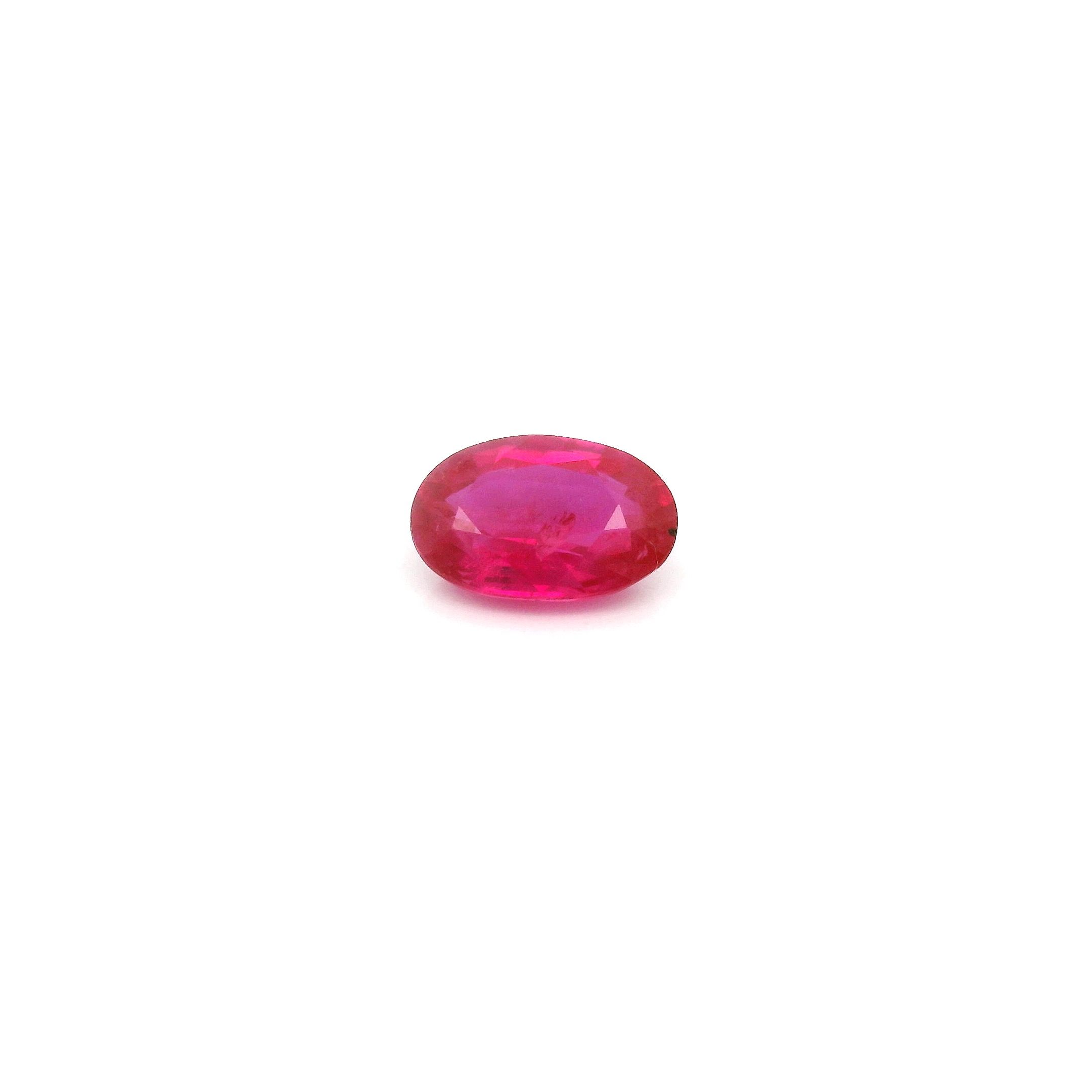 0.58 ct Oval Red Natural Ruby