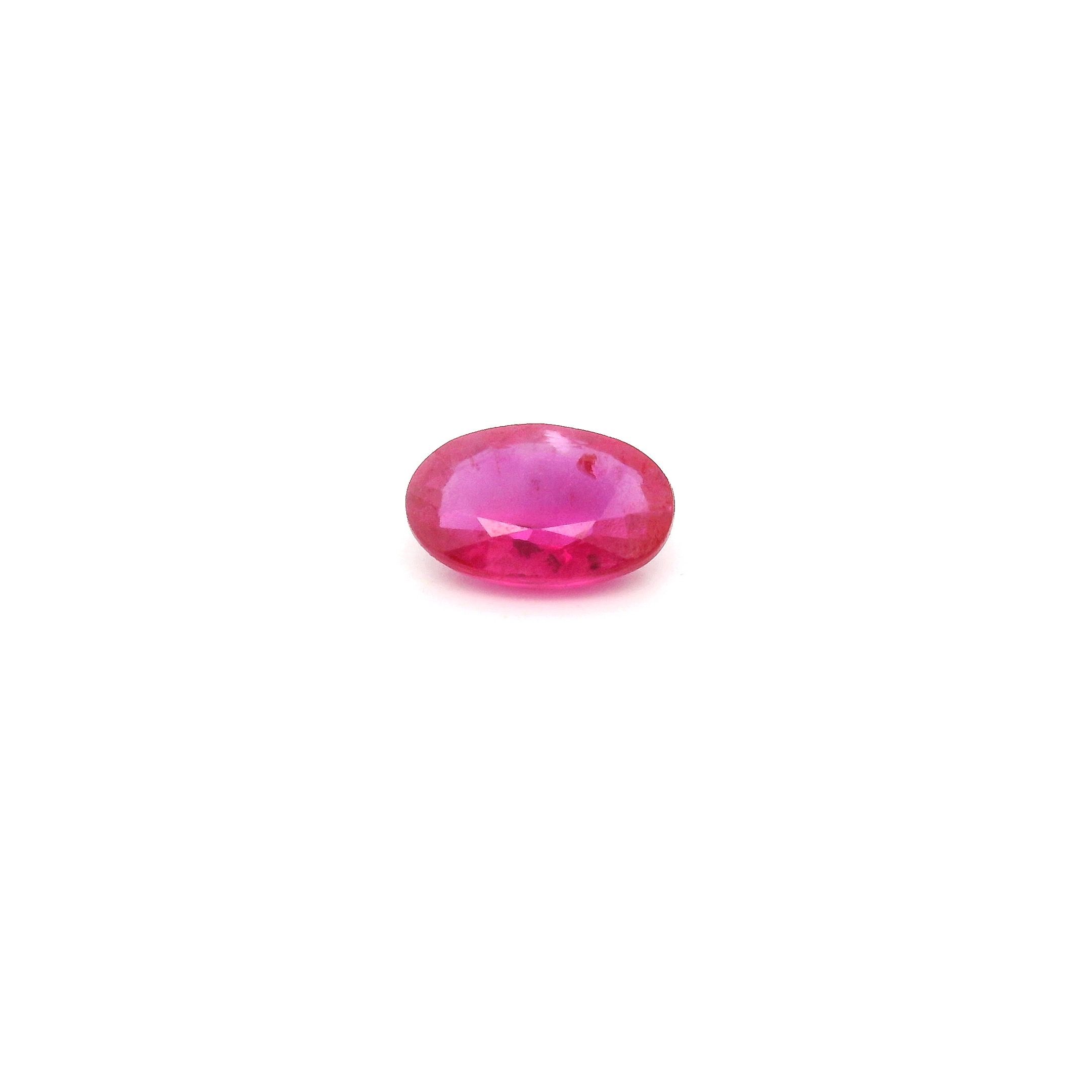 0.55 ct Oval Red Natural Ruby