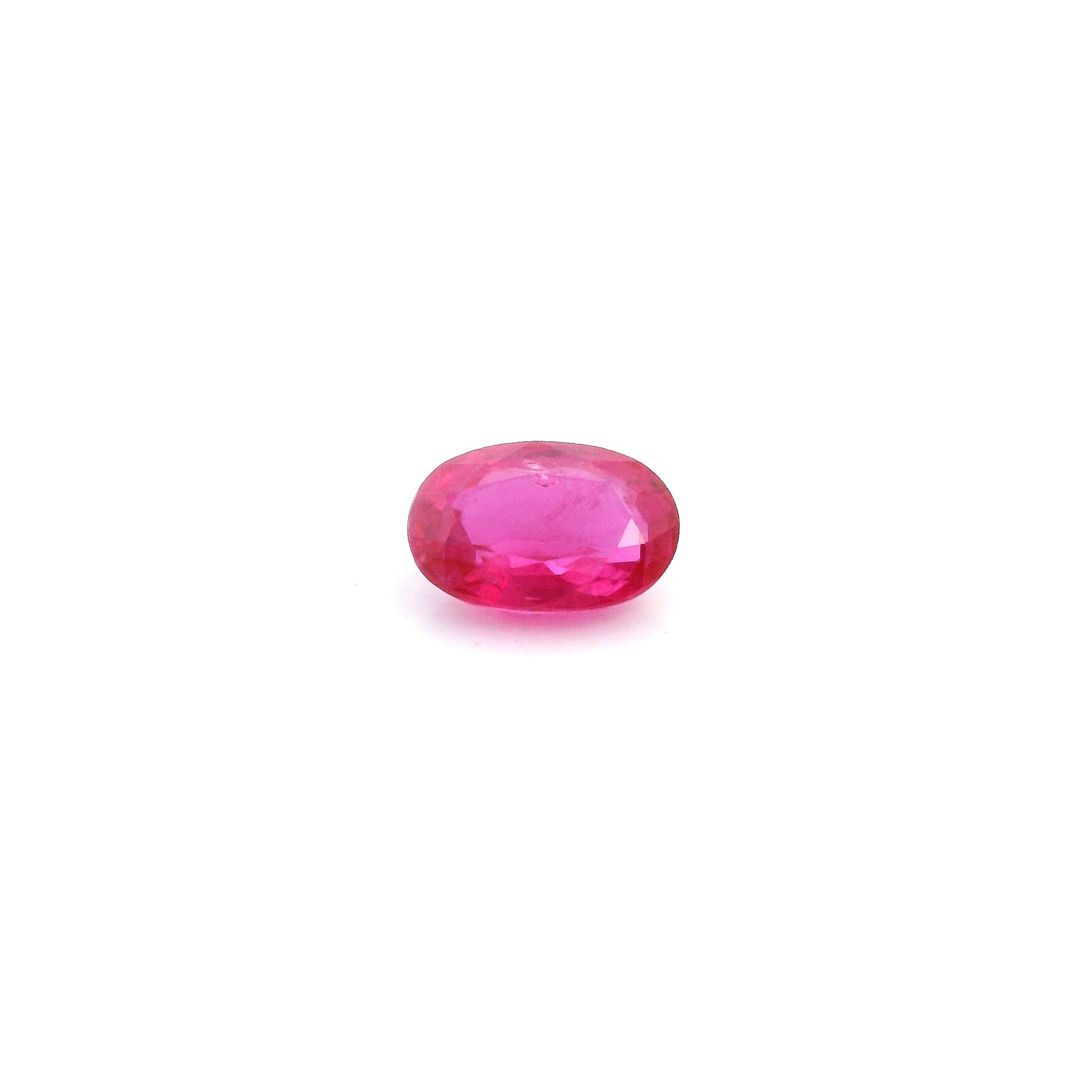 0.72 ct Oval Red Natural Ruby