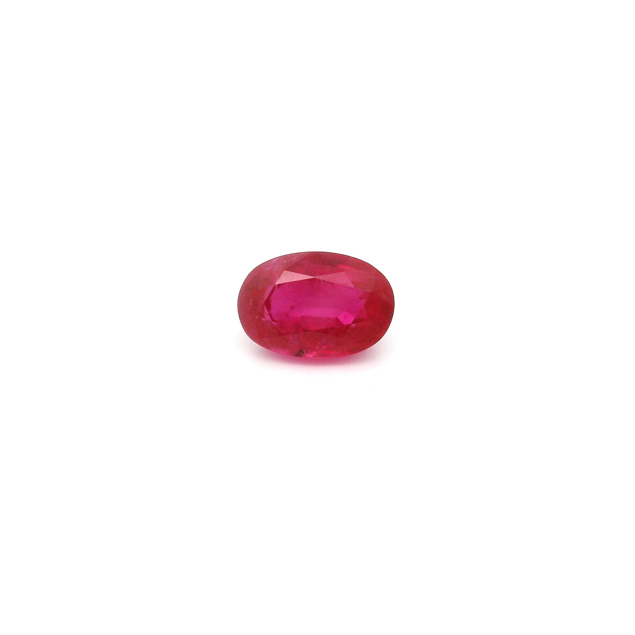 0.86 ct Oval Red Natural Ruby