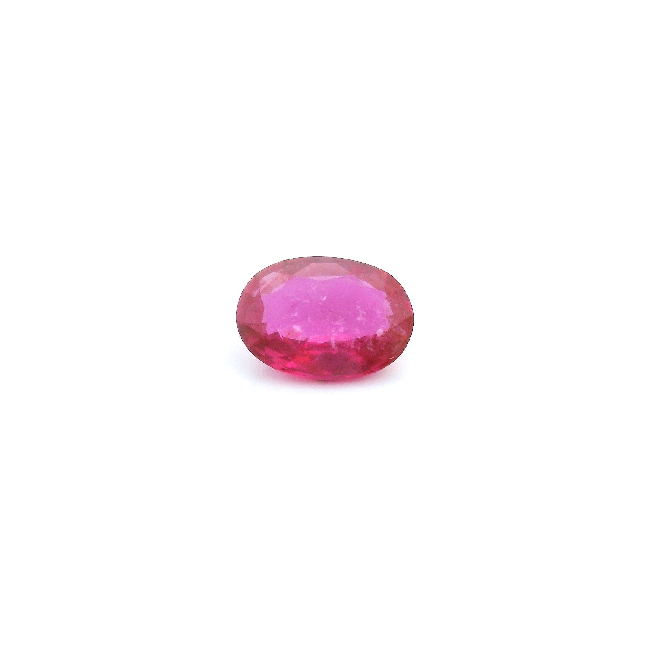 0.75 ct Oval Red Natural Ruby