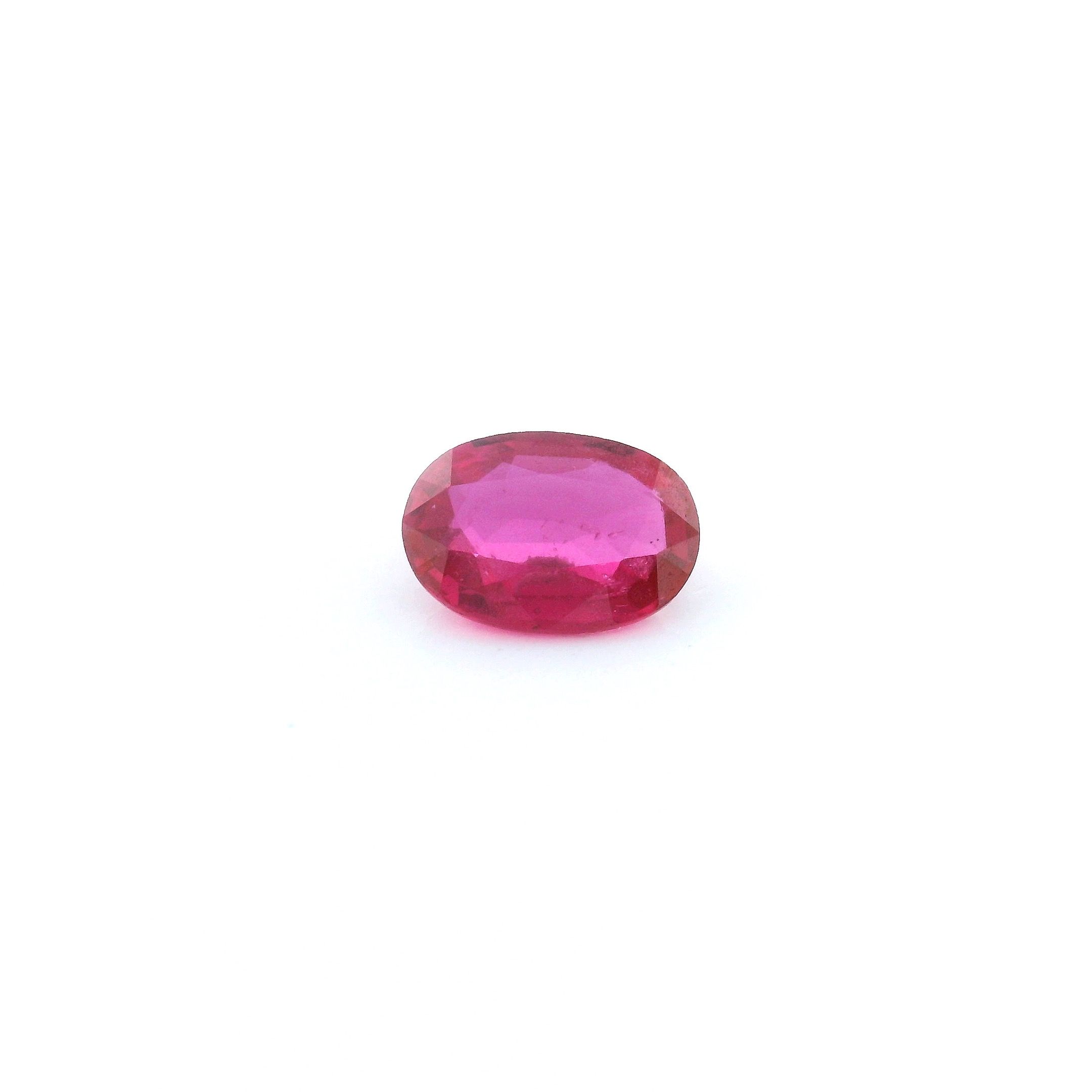 0.75 ct Oval Red Natural Ruby