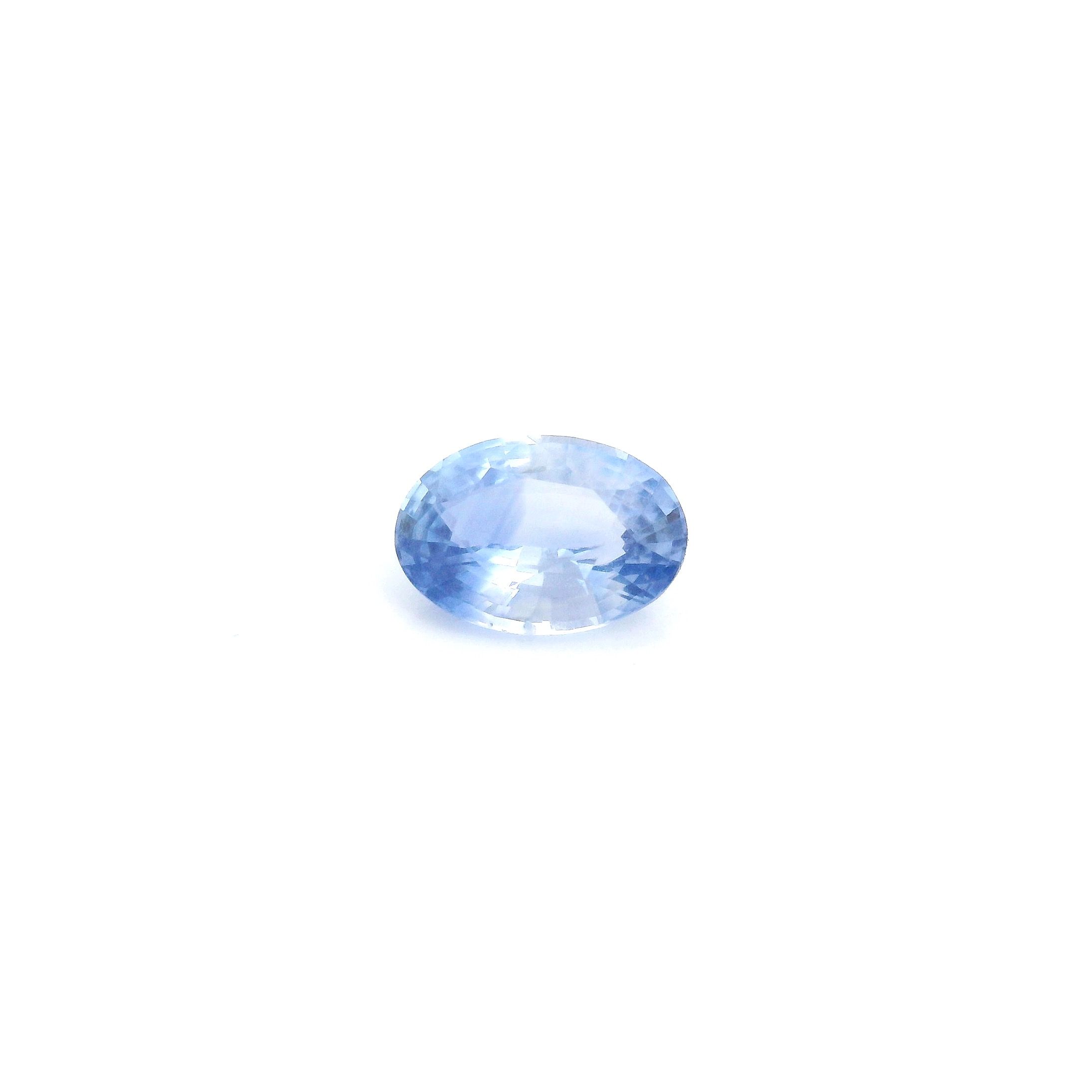 0.77 ct Oval Blue Natural Sapphire