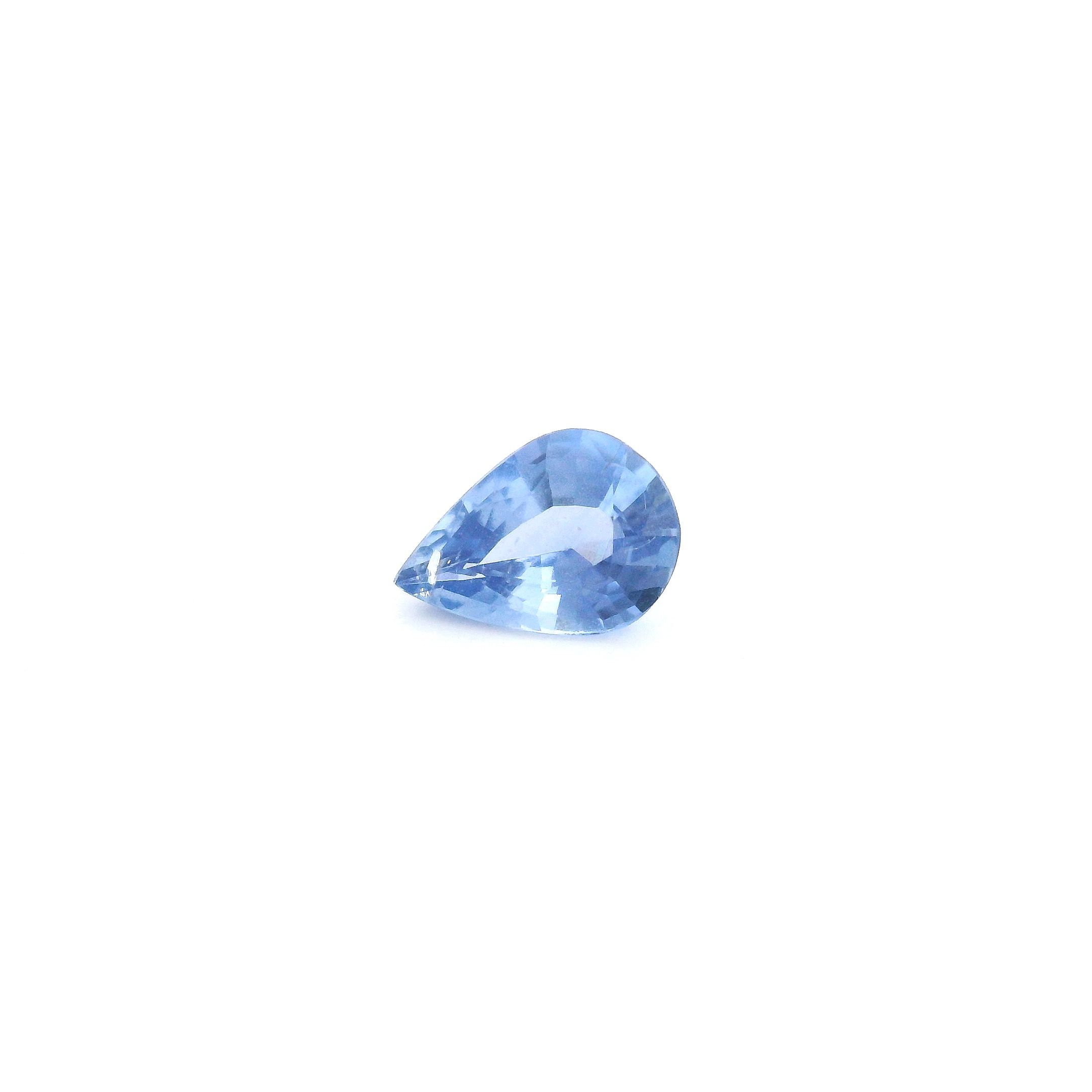 0.61 ct Pear Blue Natural Sapphire