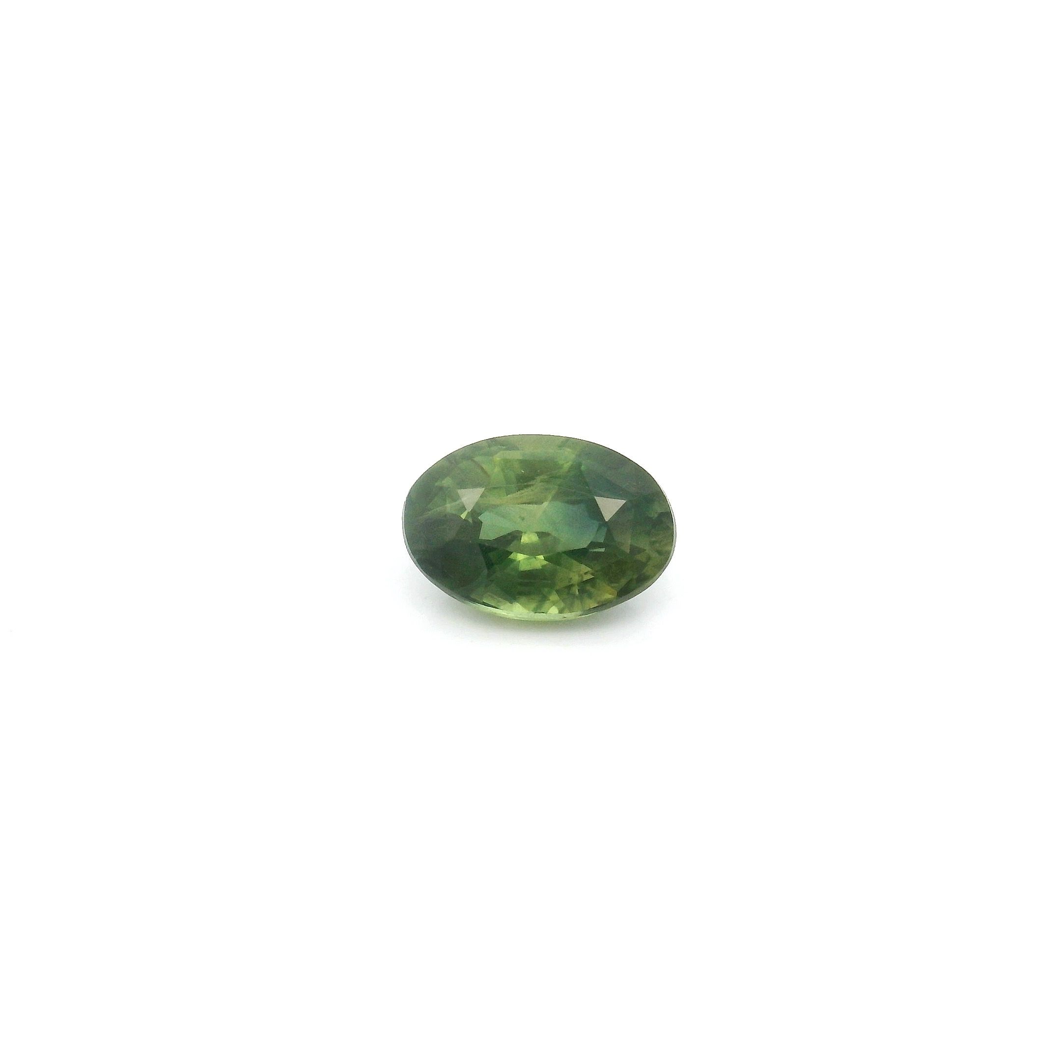 0.83 ct Oval Green Natural Sapphire