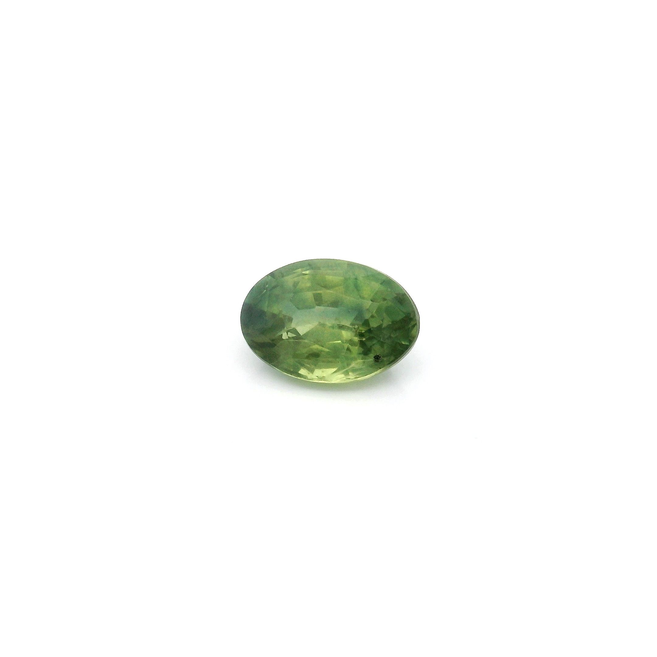 1.07 ct Oval Green Natural Sapphire