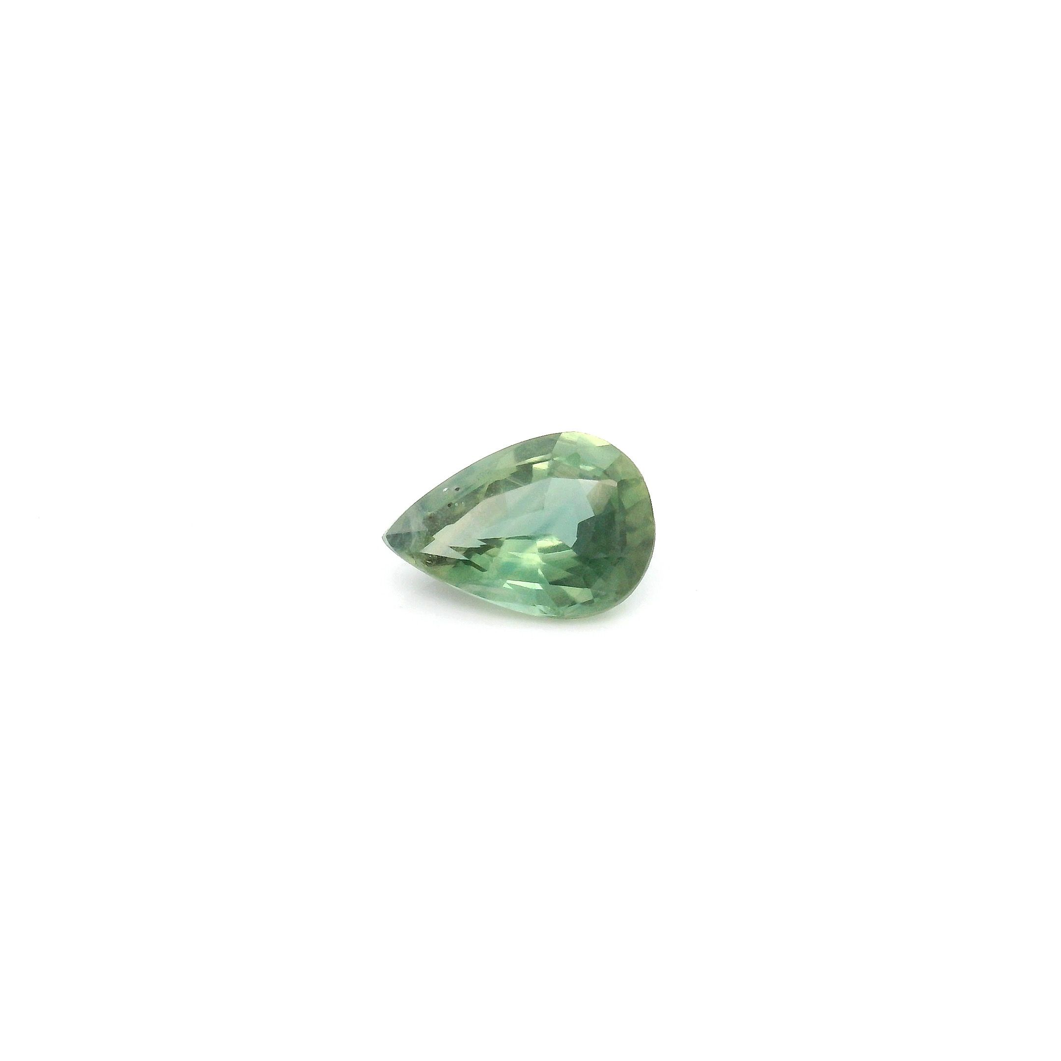 0.63 ct Pear Green Natural Sapphire