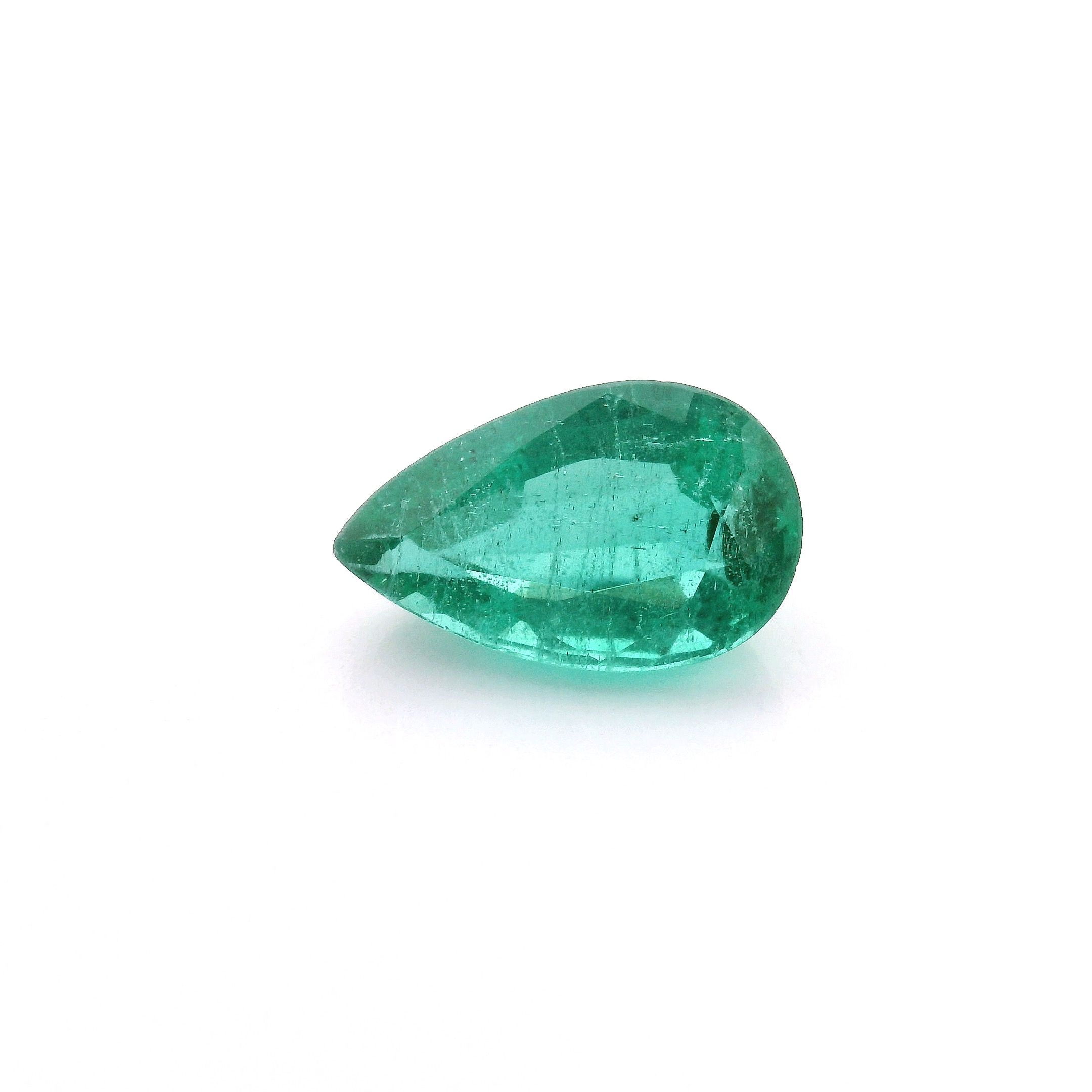 1.87 ct Pear Green Natural Emerald