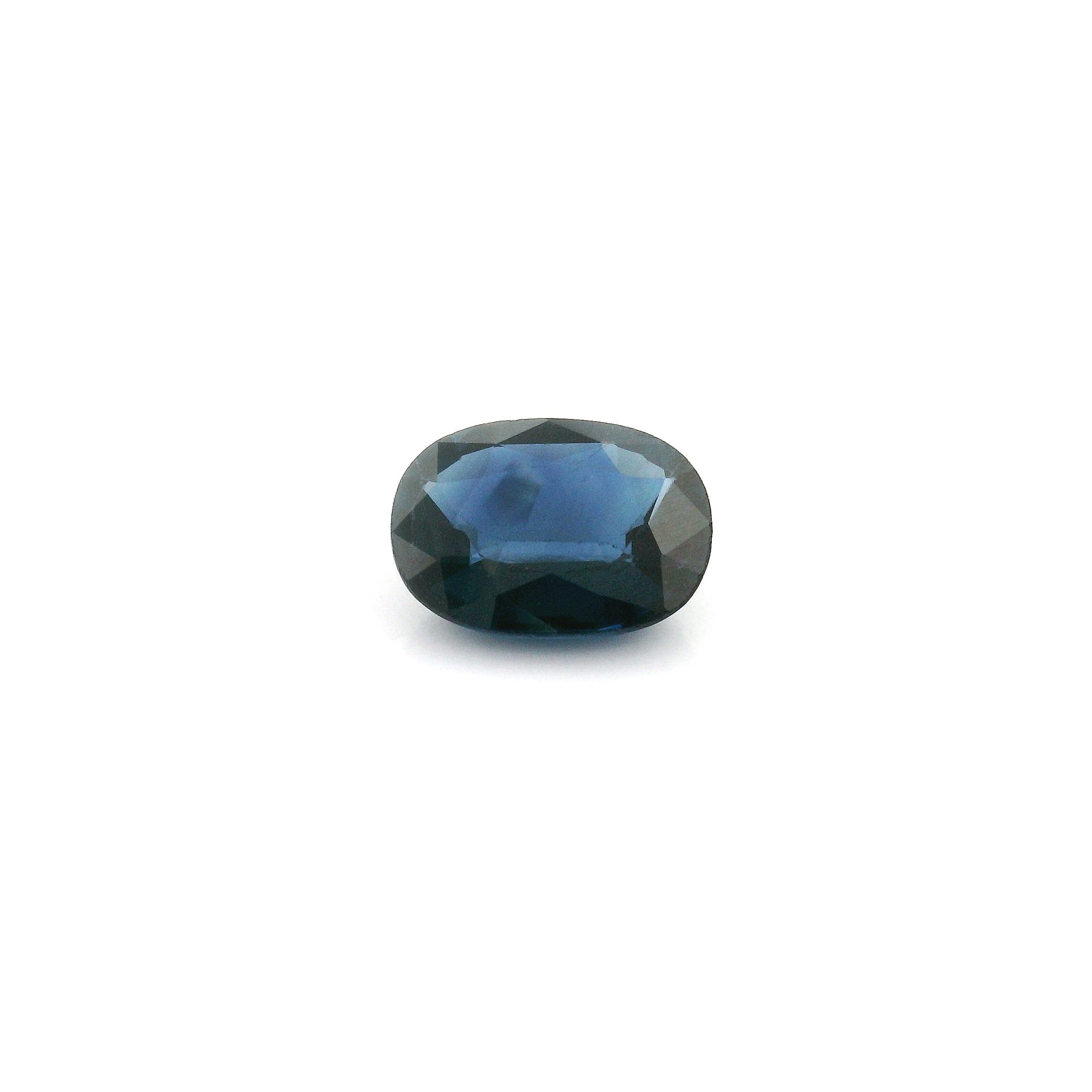 1.13 ct Oval Blue Natural Sapphire