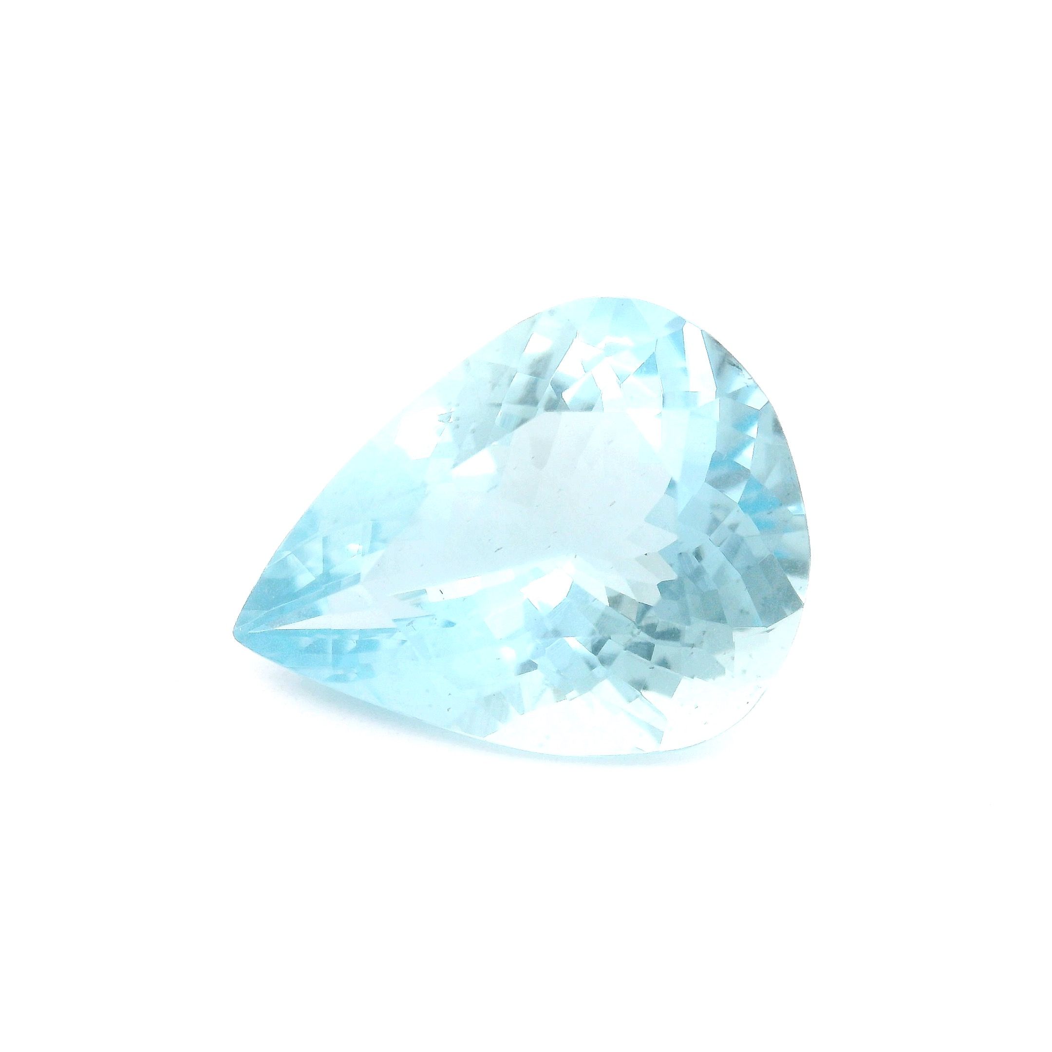 4.35 ct Pear Blue Natural Aquamarine