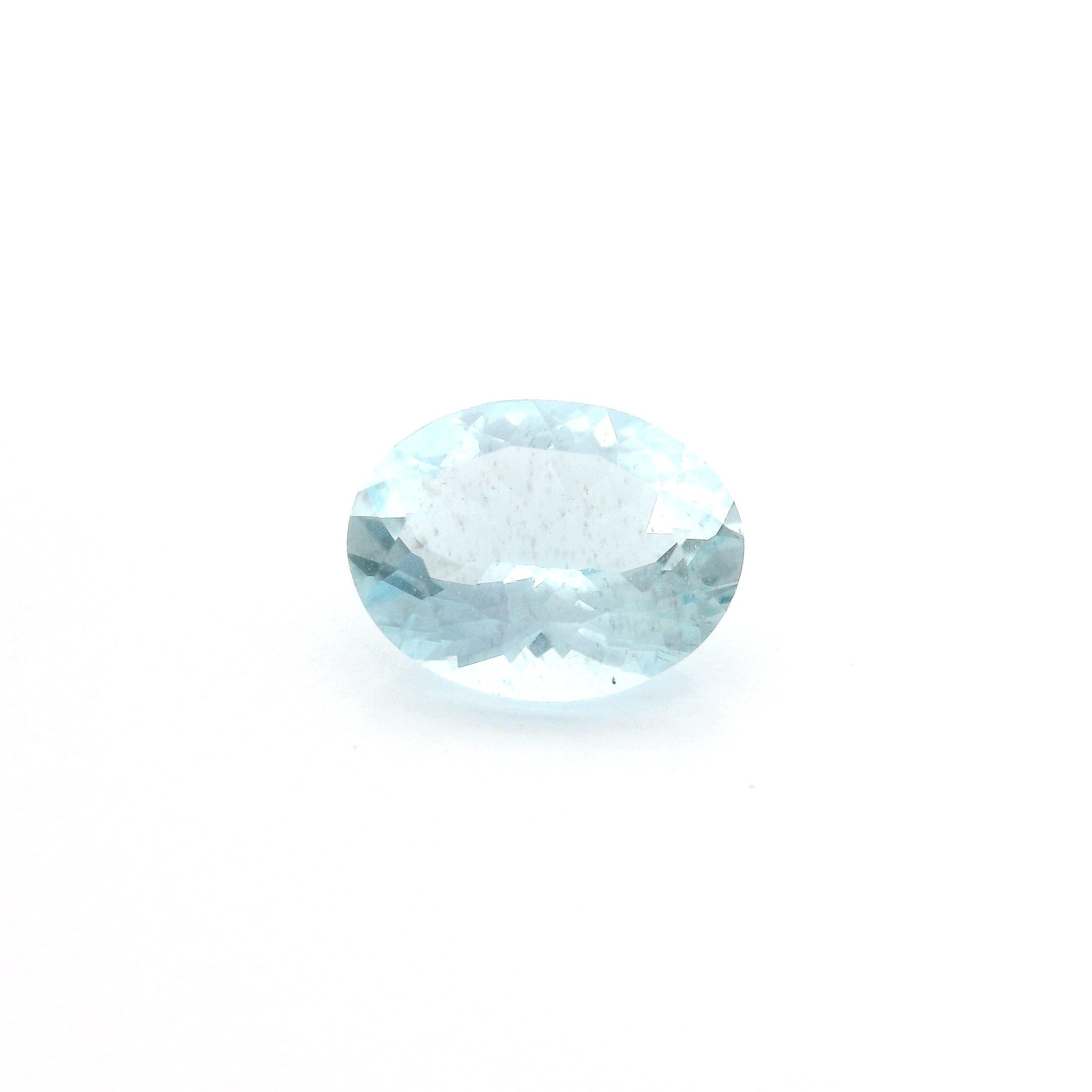 1.59 ct Oval Blue Natural Aquamarine