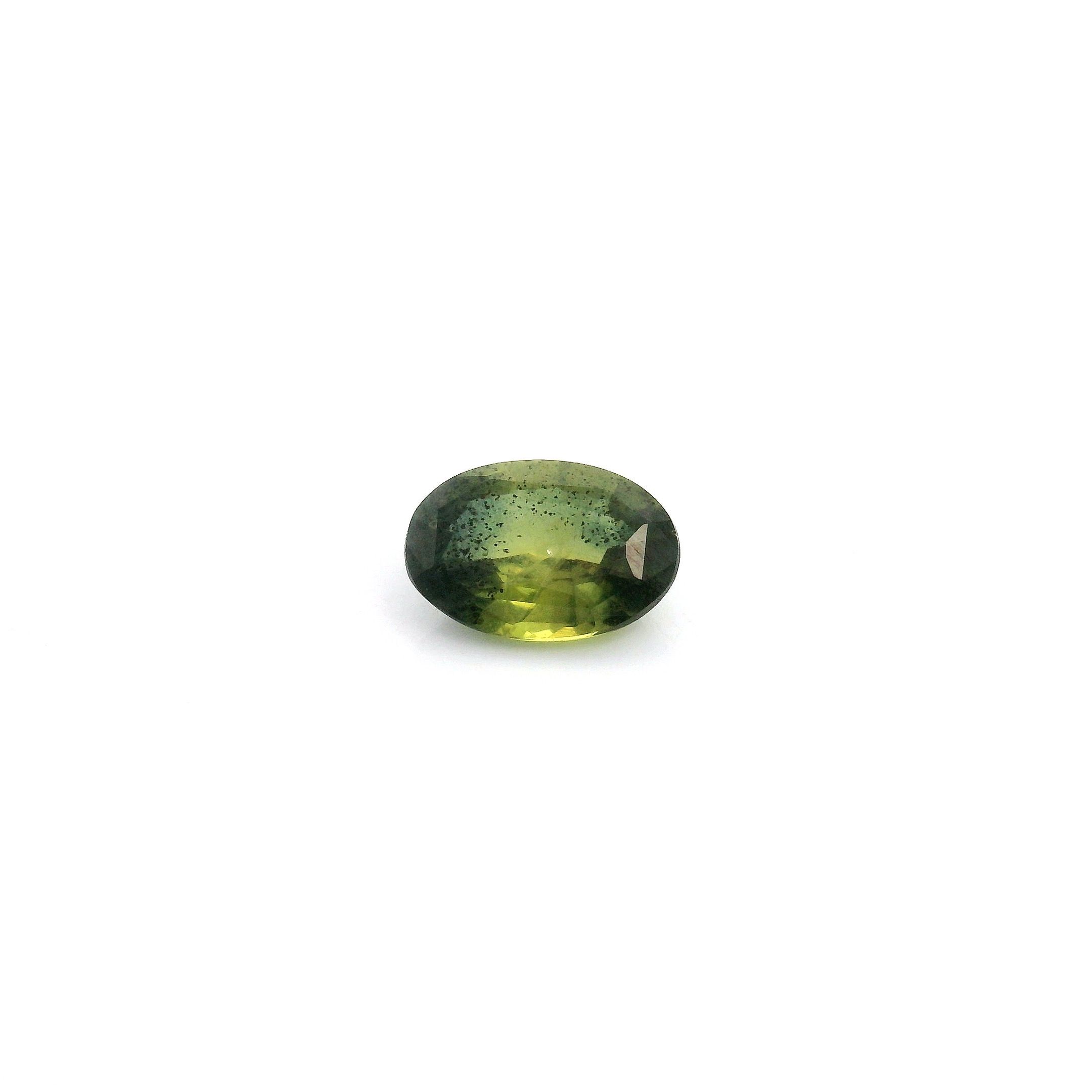 0.62 ct Oval Green Natural Sapphire