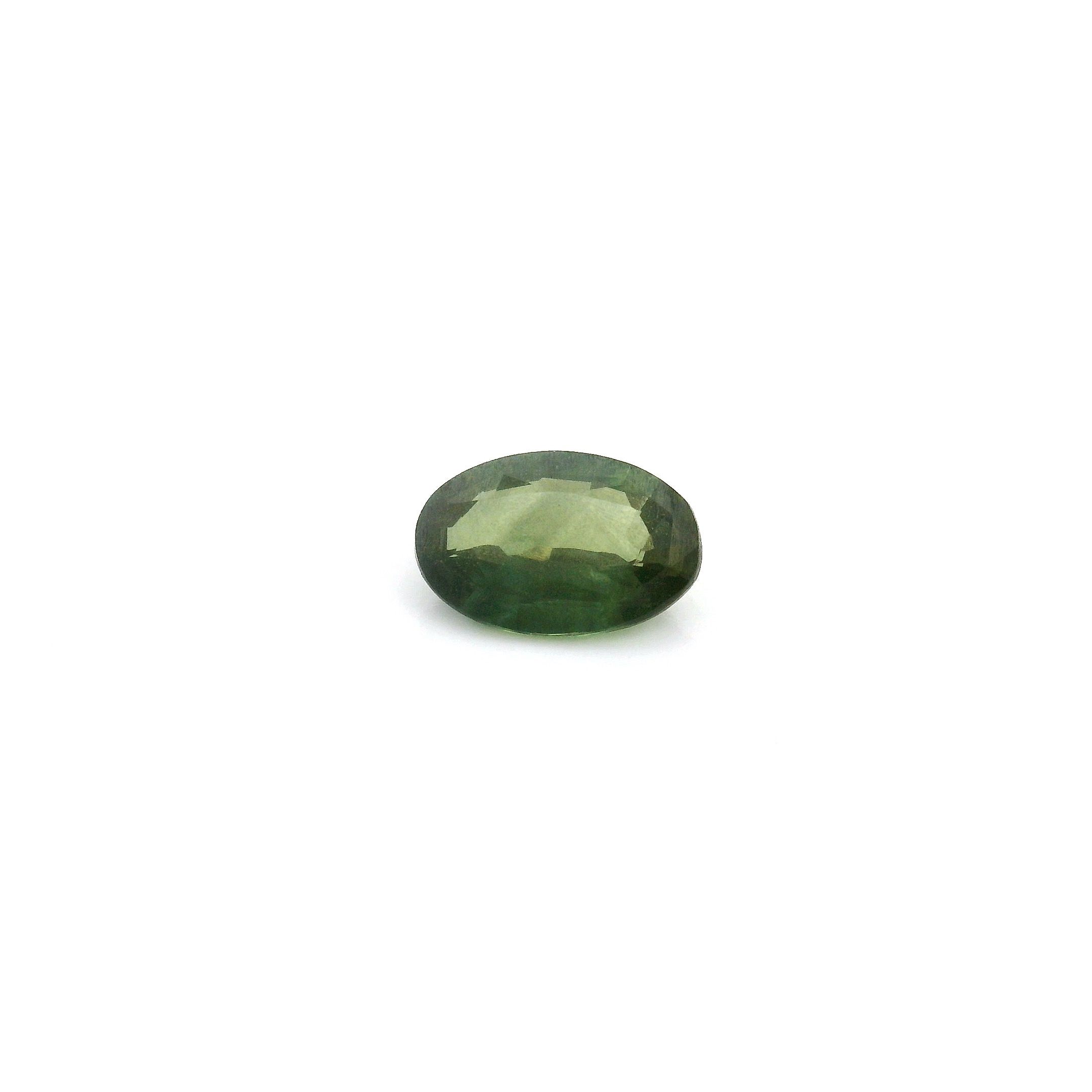 0.67 ct Oval Green Natural Sapphire
