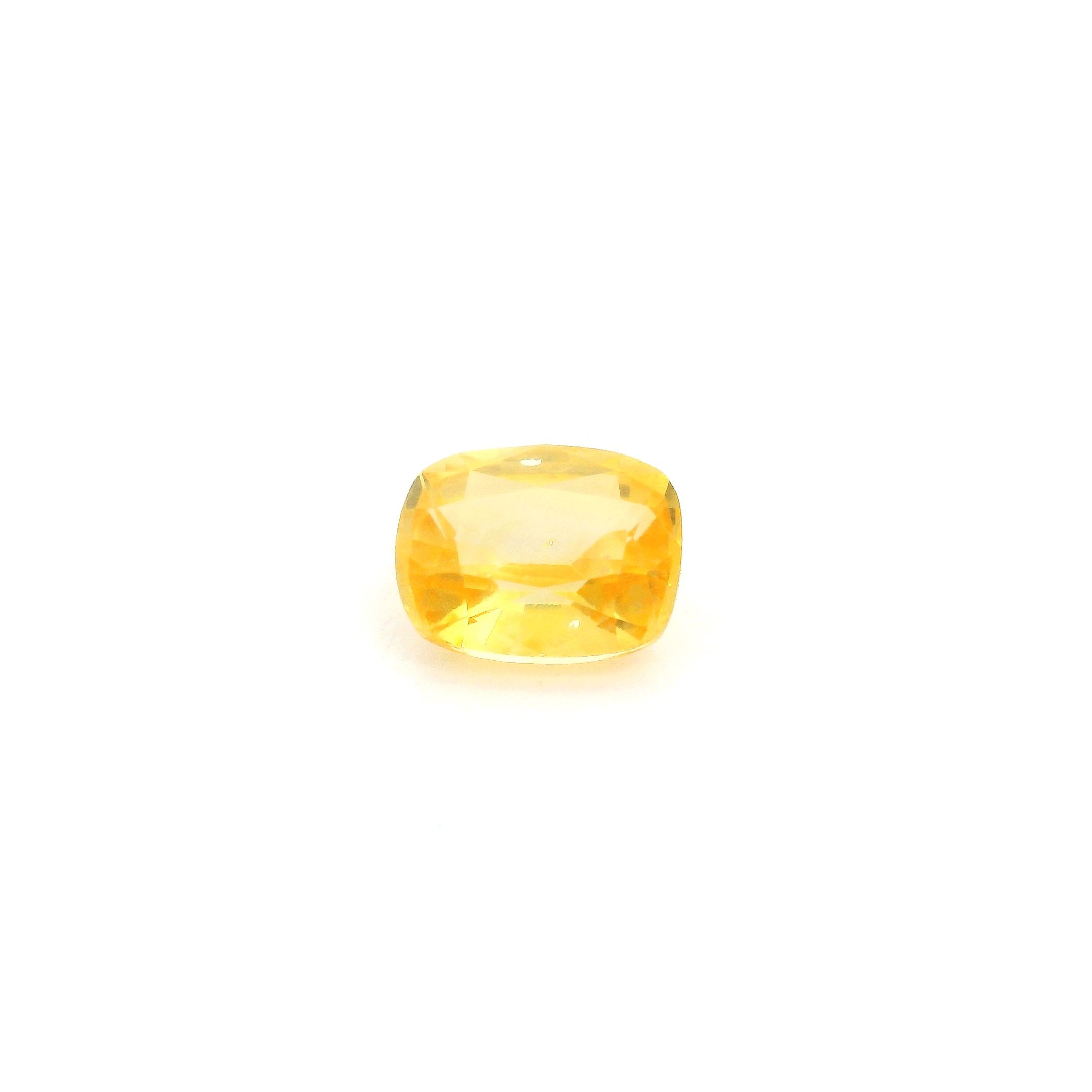 1.25 ct Cushion Yellow Natural Sapphire
