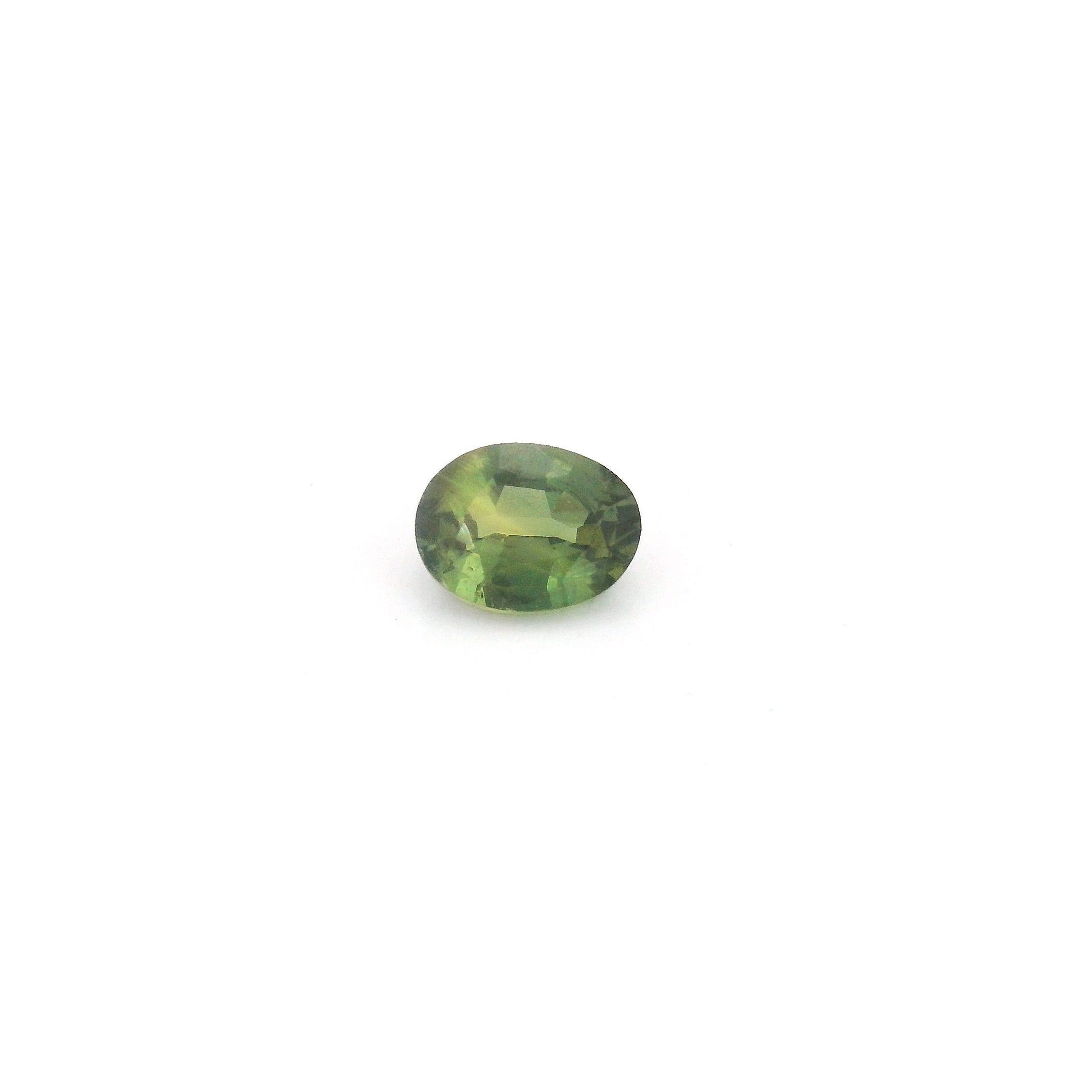 0.54 ct Oval Green Natural Sapphire